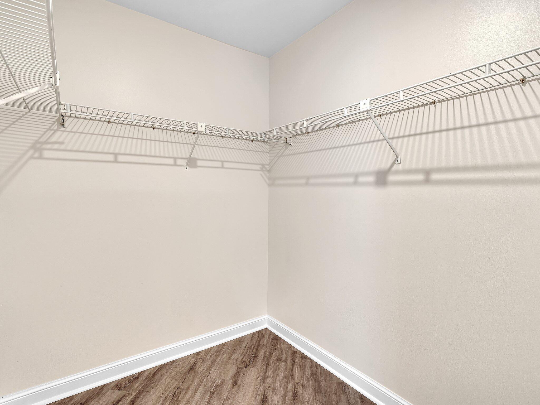 WIMBLEDON VILLAS OF VIA V - Residential