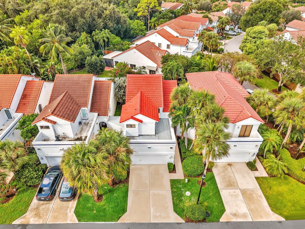 Photo of 21705 Wapford Way, Boca Raton, FL 33486 (MLS # R11135058)