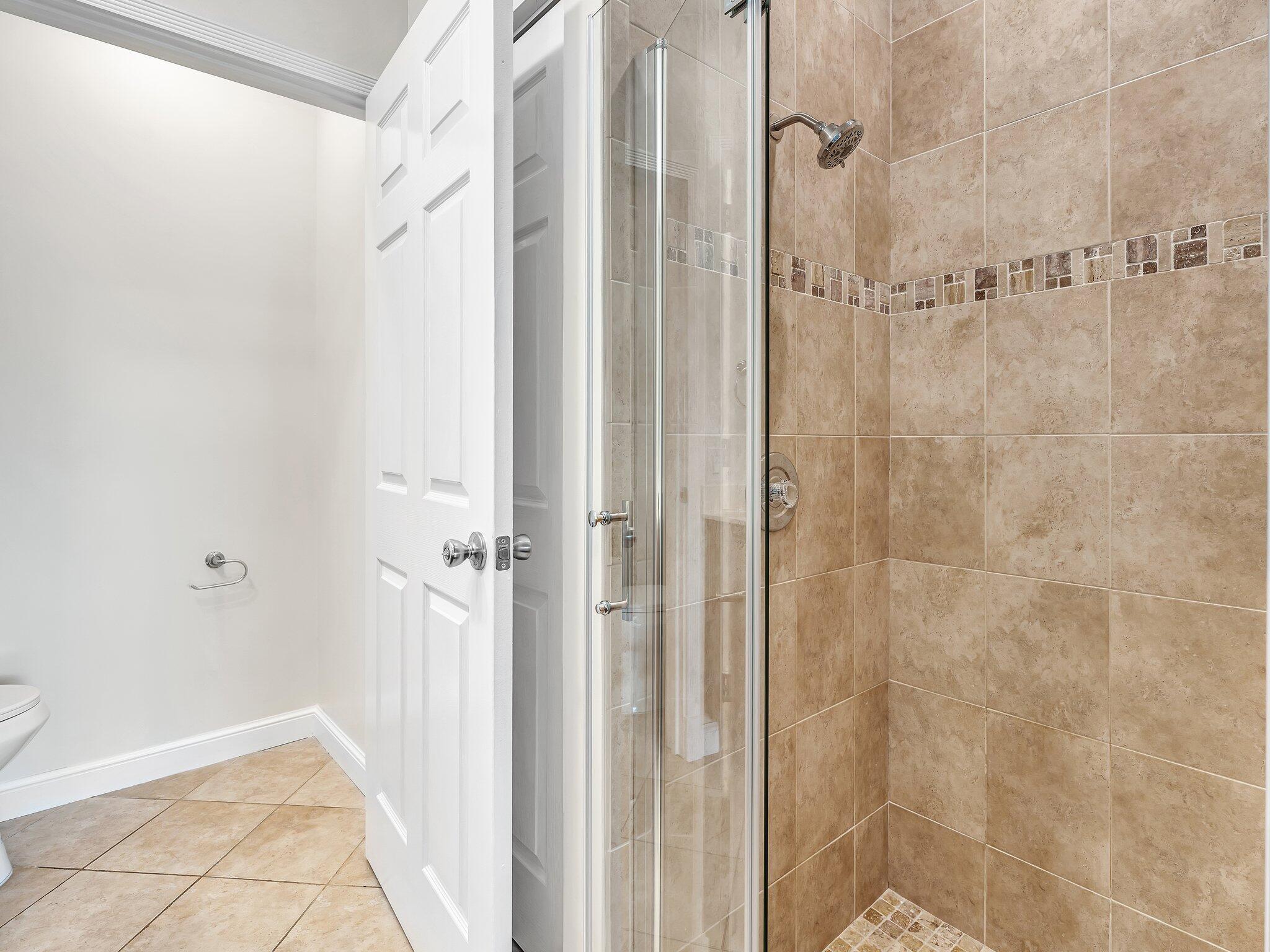 WIMBLEDON VILLAS OF VIA V - Residential