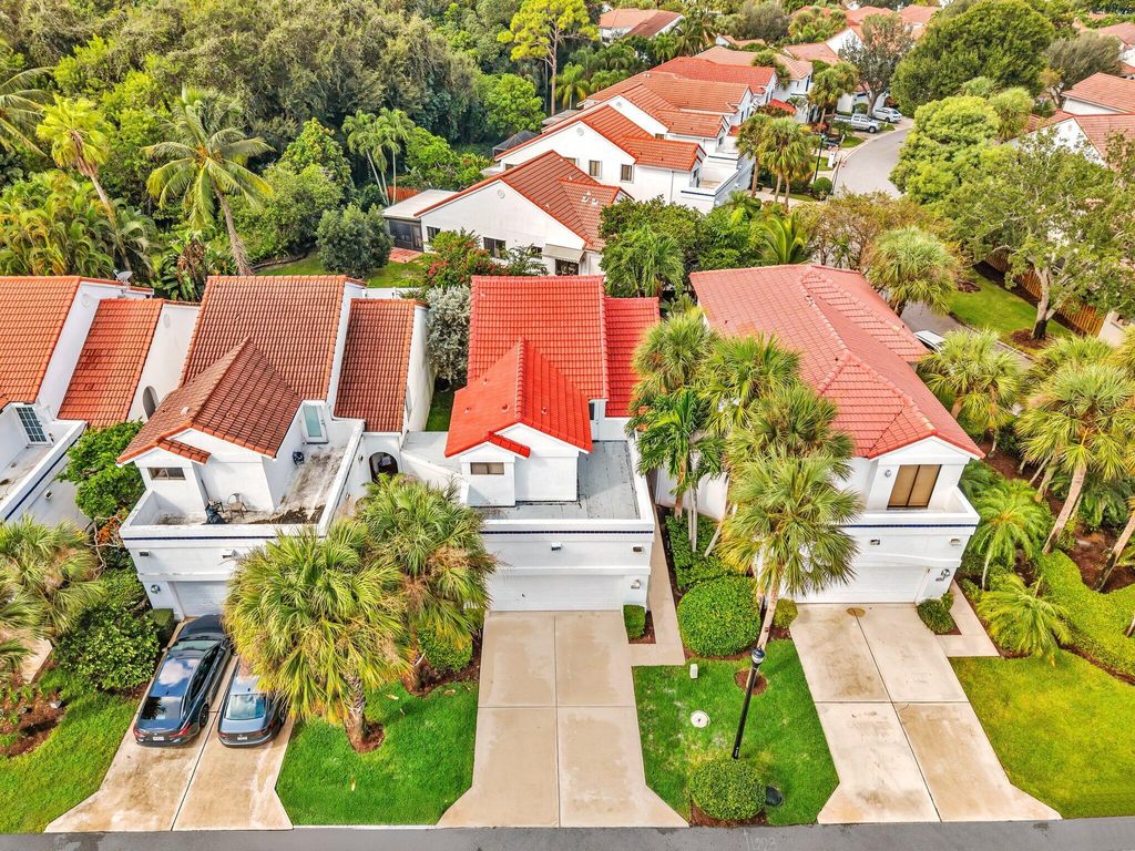 Photo of 21705 Wapford Way, Boca Raton, FL 33486 (MLS # R11135058)