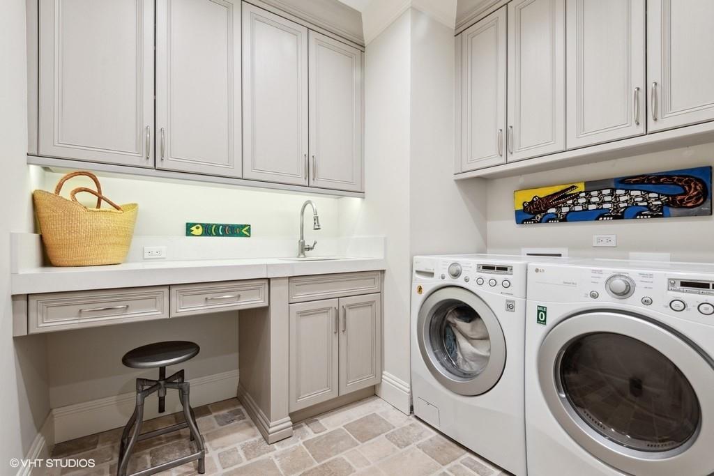 GOULD ISLAND - Residential