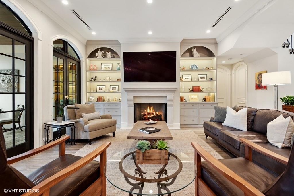 GOULD ISLAND - Residential