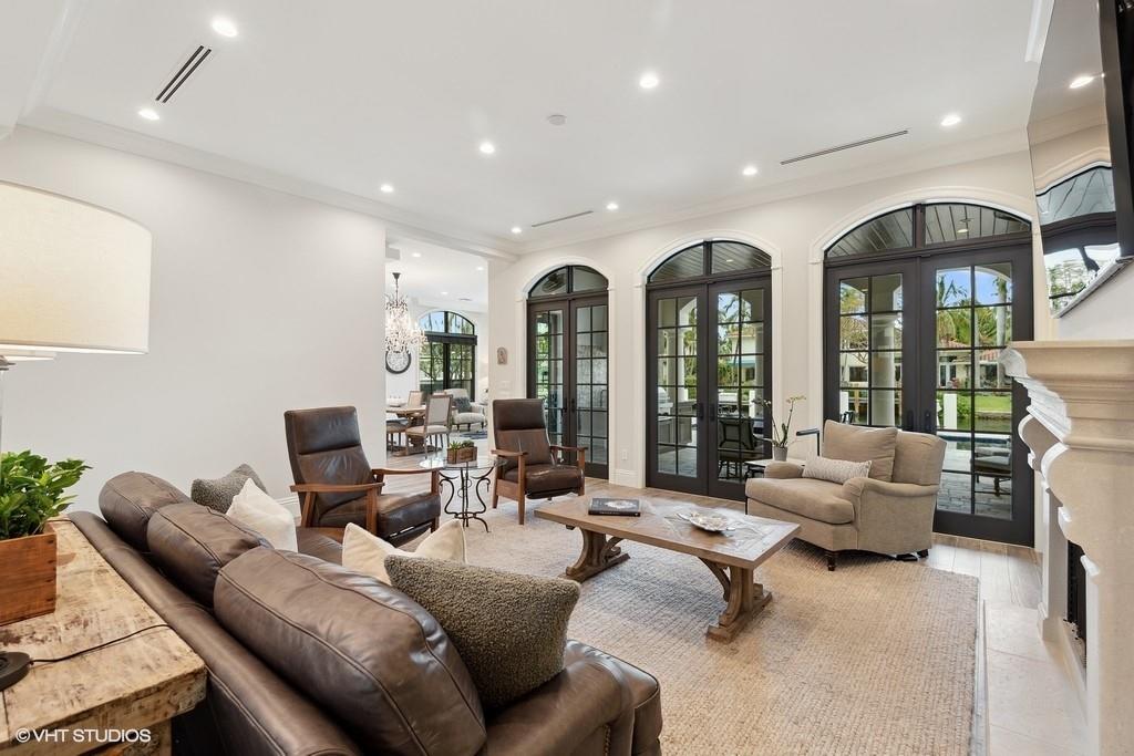 GOULD ISLAND - Residential