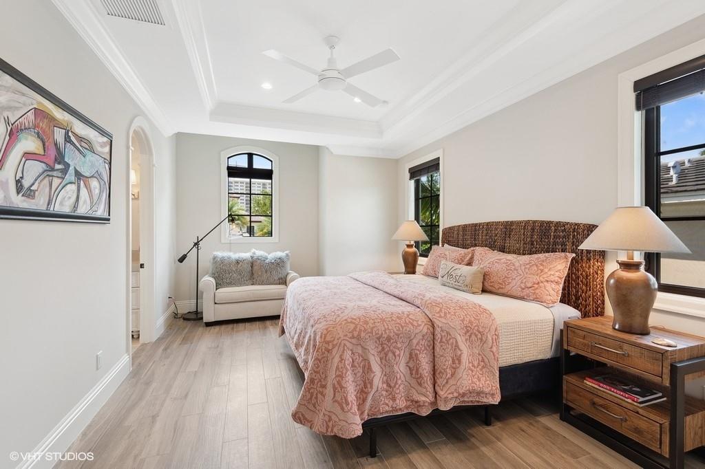 GOULD ISLAND - Residential