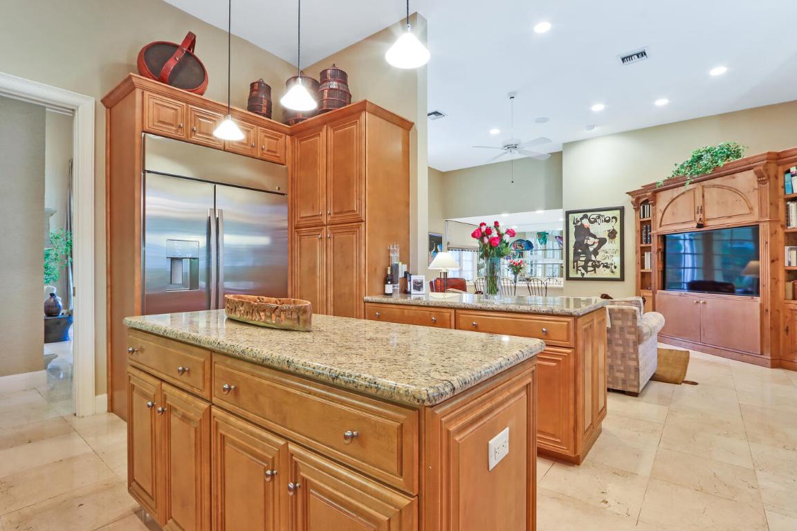 FRENCHMANS CREEK - Residential