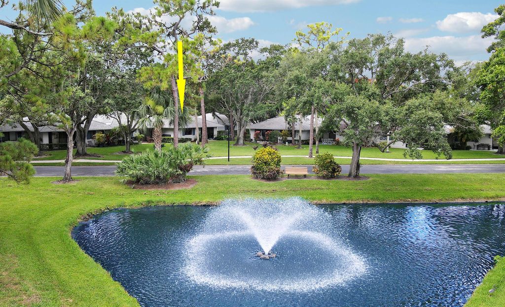 Photo of 534 Club Drive, Palm Beach Gardens, FL 33418 (MLS # R11106881)