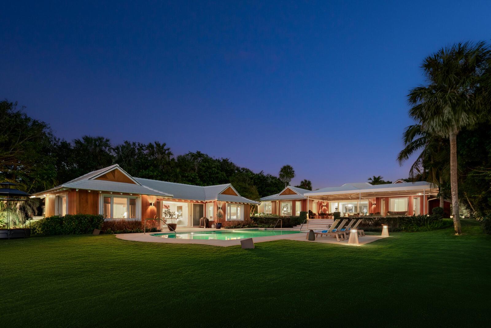 318 S Beach Road