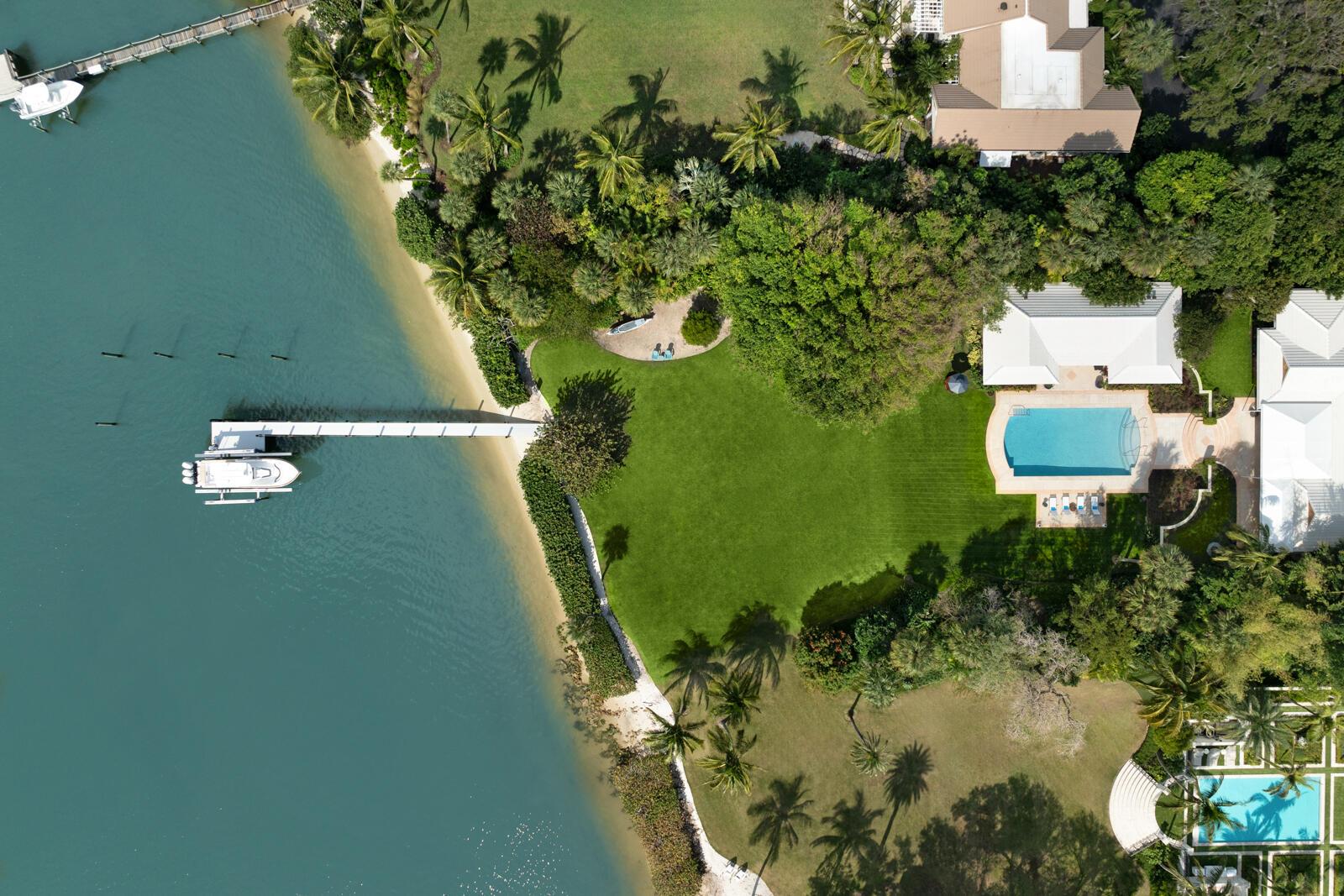 JUPITER ISLAND - Residential