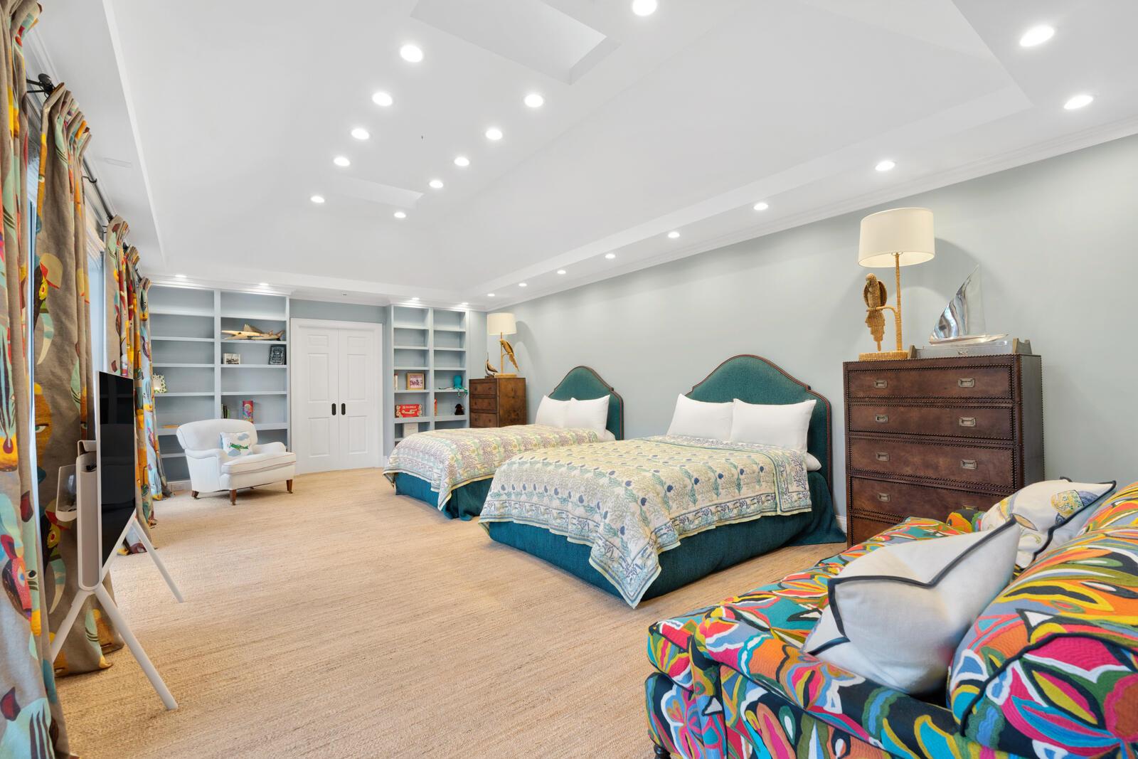 JUPITER ISLAND - Residential