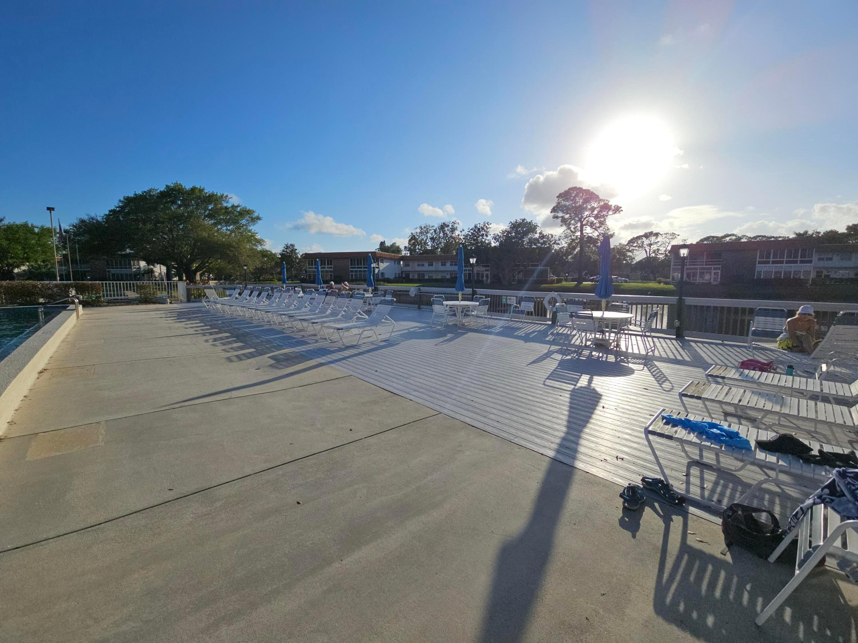 VISTA DEL LAGO CONDO - Residential