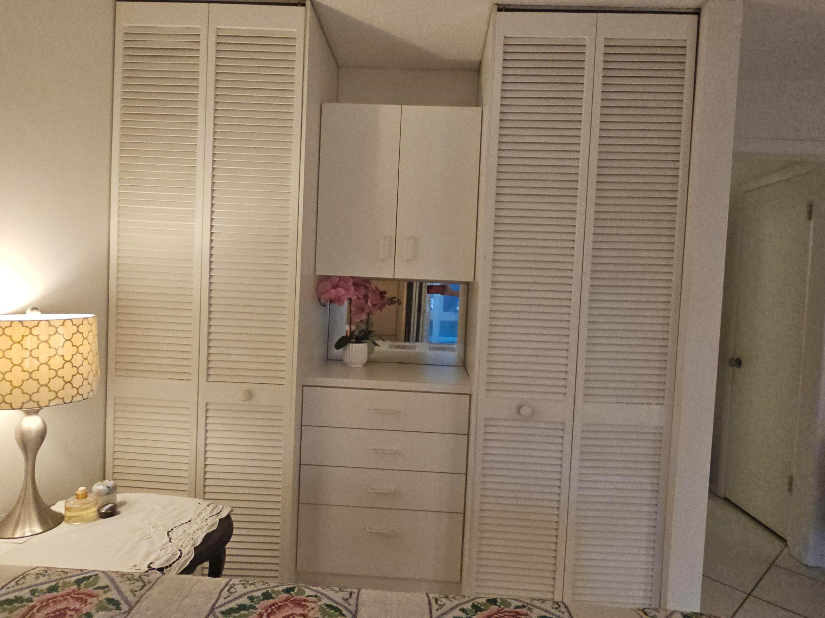 VISTA DEL LAGO CONDO - Residential