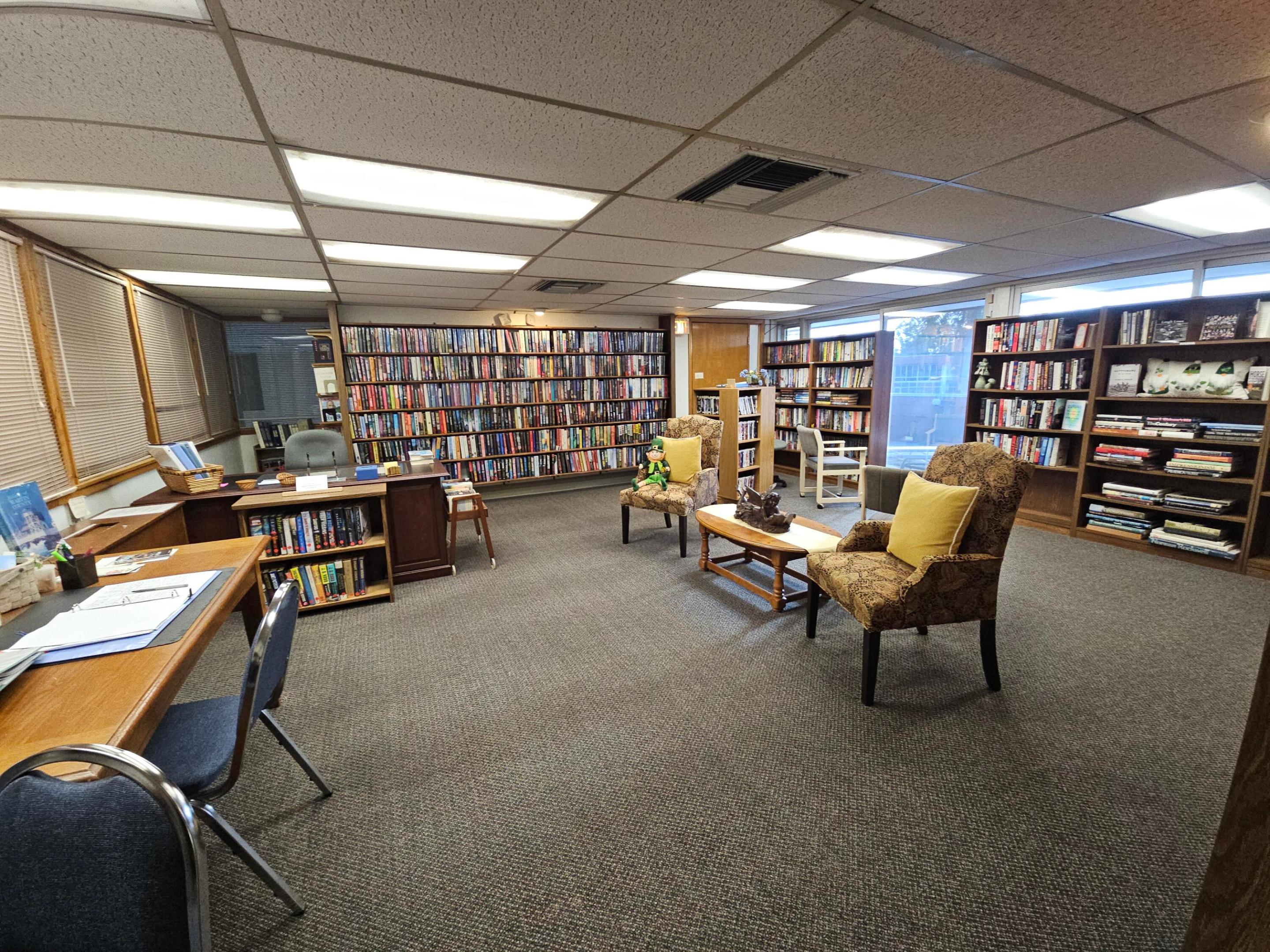 VISTA DEL LAGO CONDO - Residential