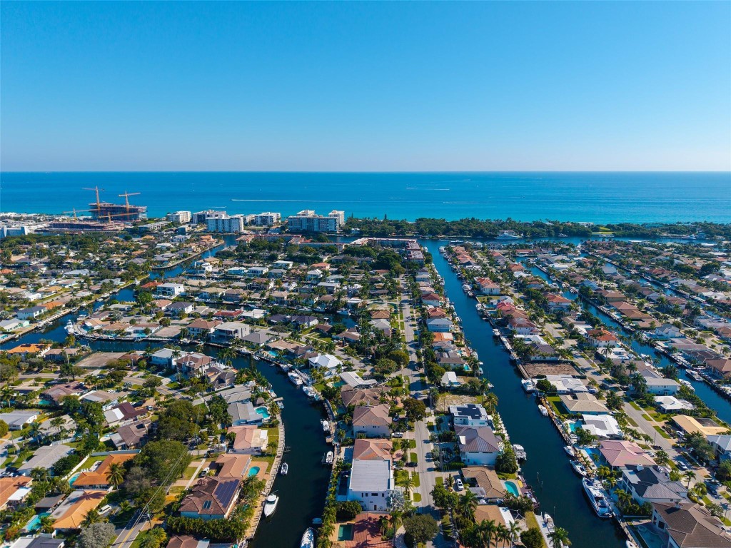 CORAL KEY VILLAS 2ND SEC - Residential