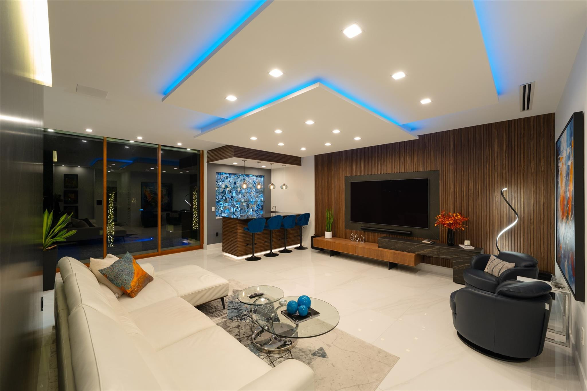 CORAL KEY VILLAS 2ND SEC - Residential