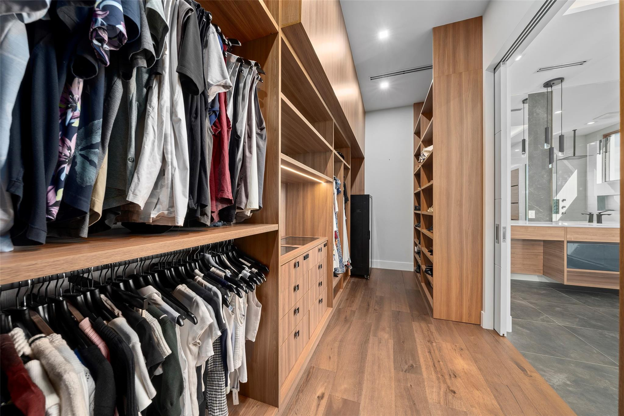 CORAL KEY VILLAS 2ND SEC - Residential