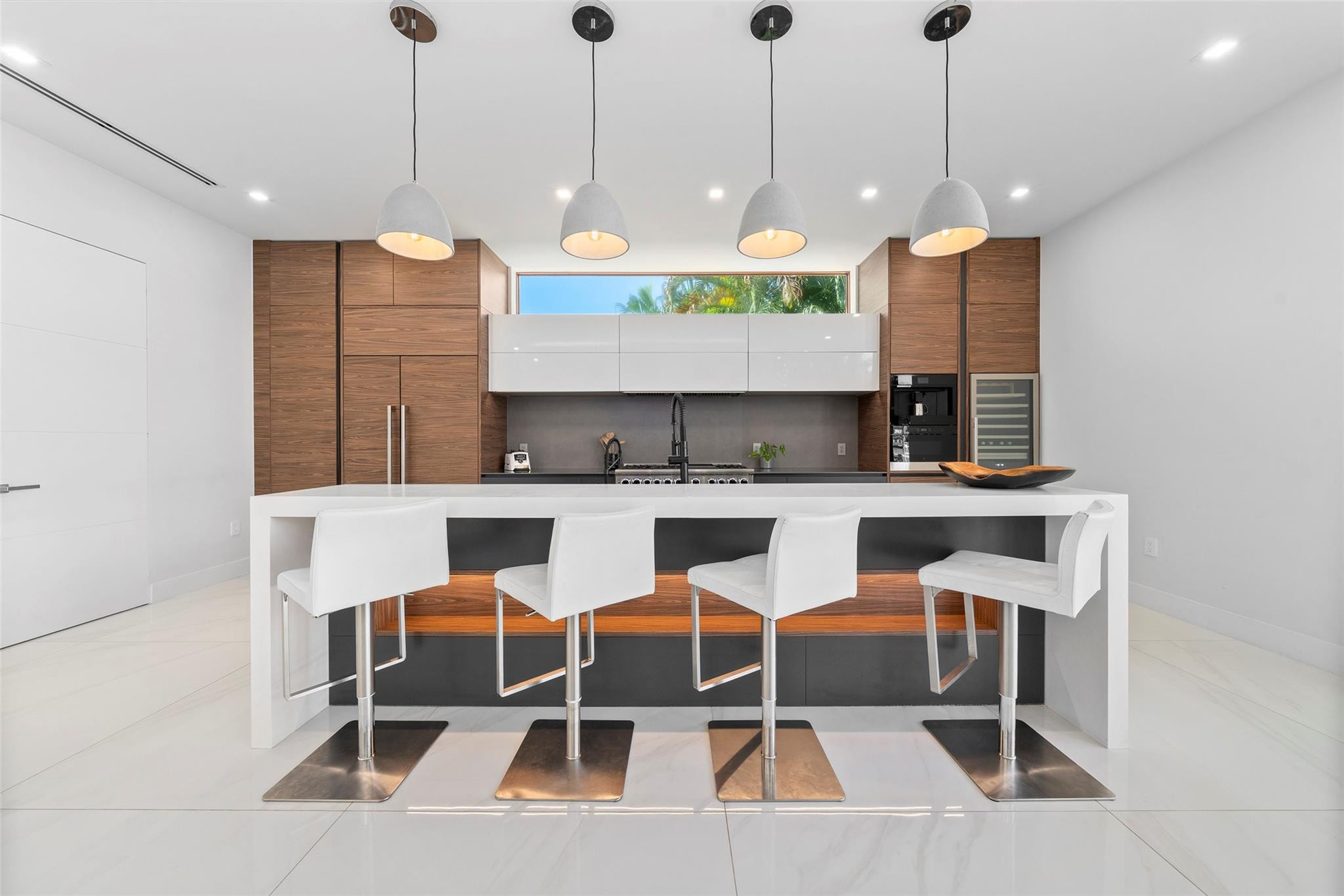 CORAL KEY VILLAS 2ND SEC - Residential