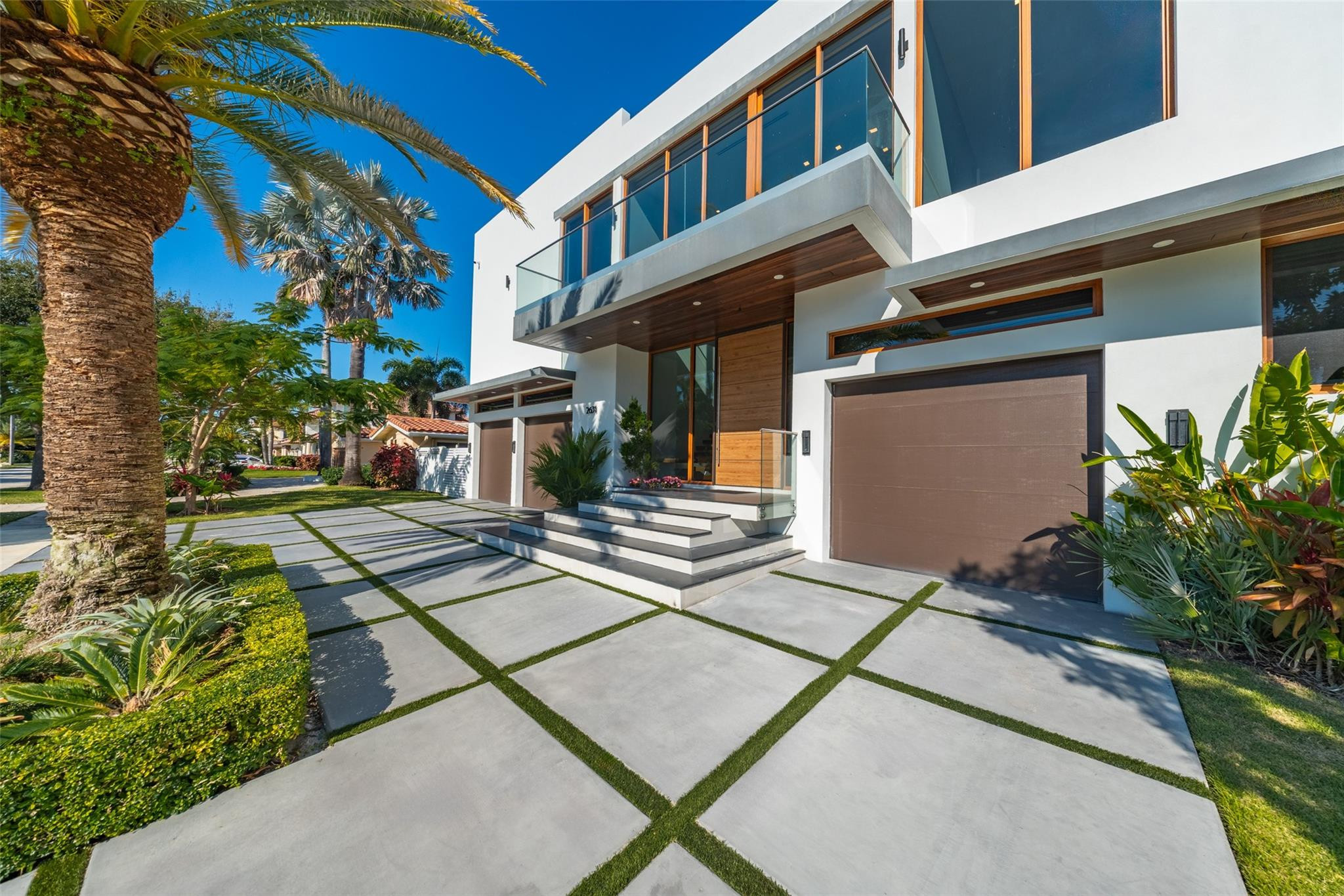 CORAL KEY VILLAS 2ND SEC - Residential