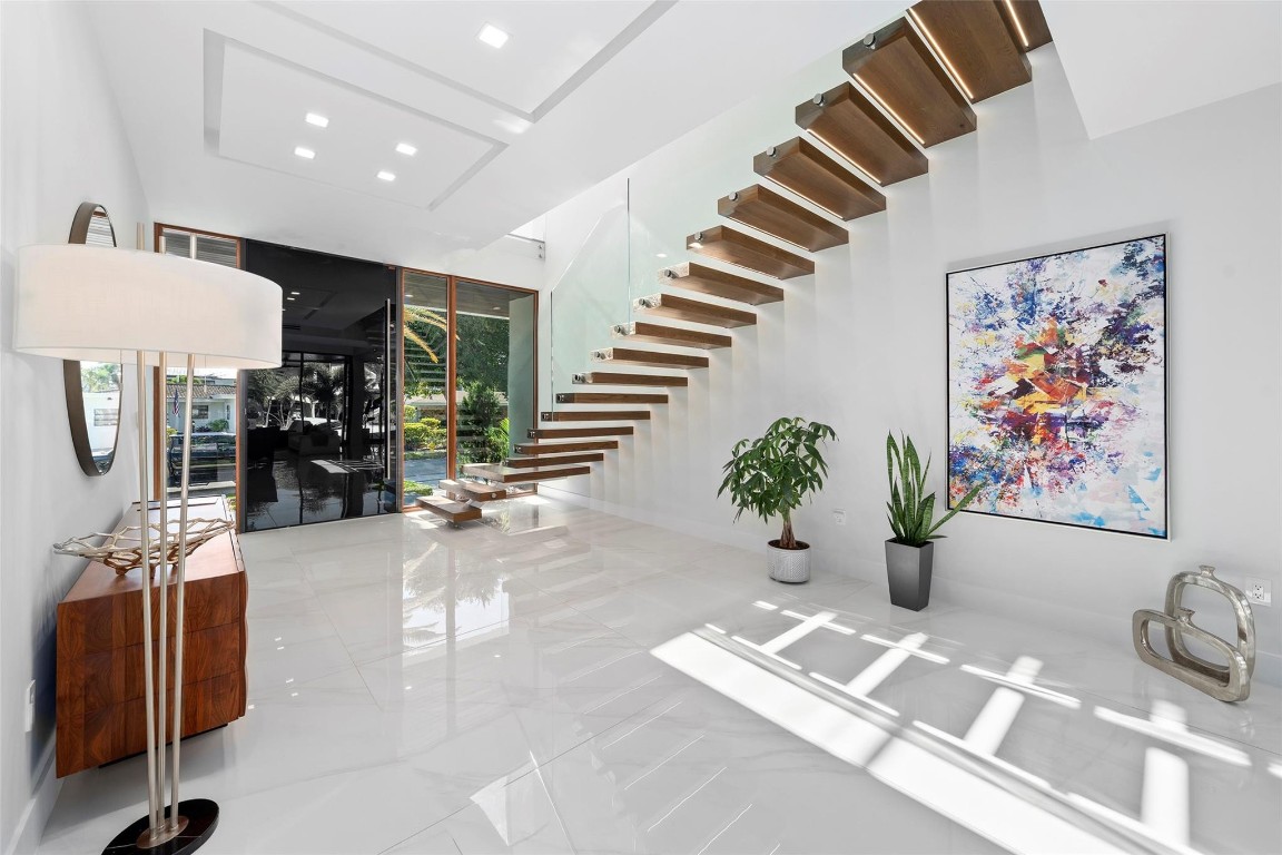 CORAL KEY VILLAS 2ND SEC - Residential