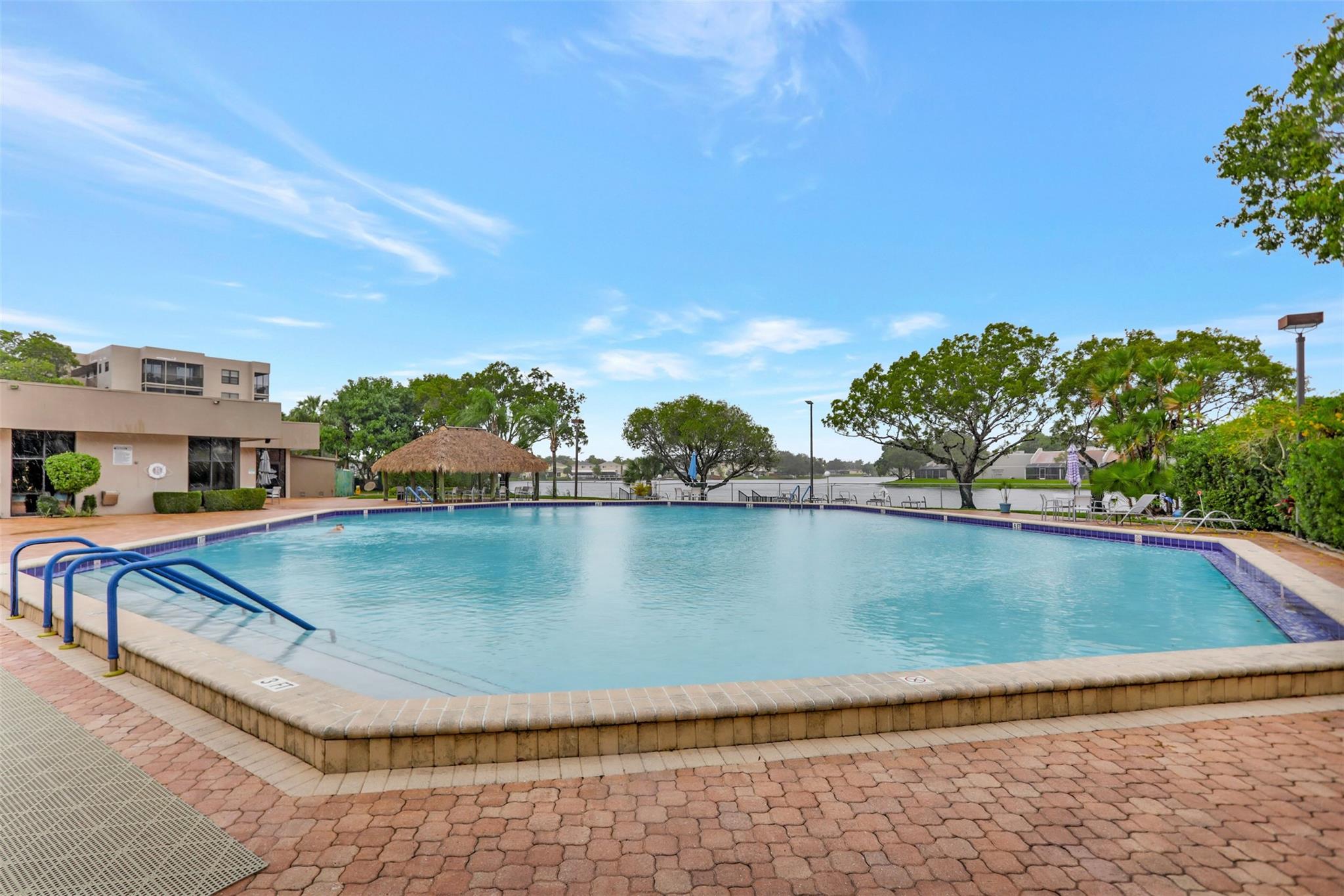 Colony Point - Residential