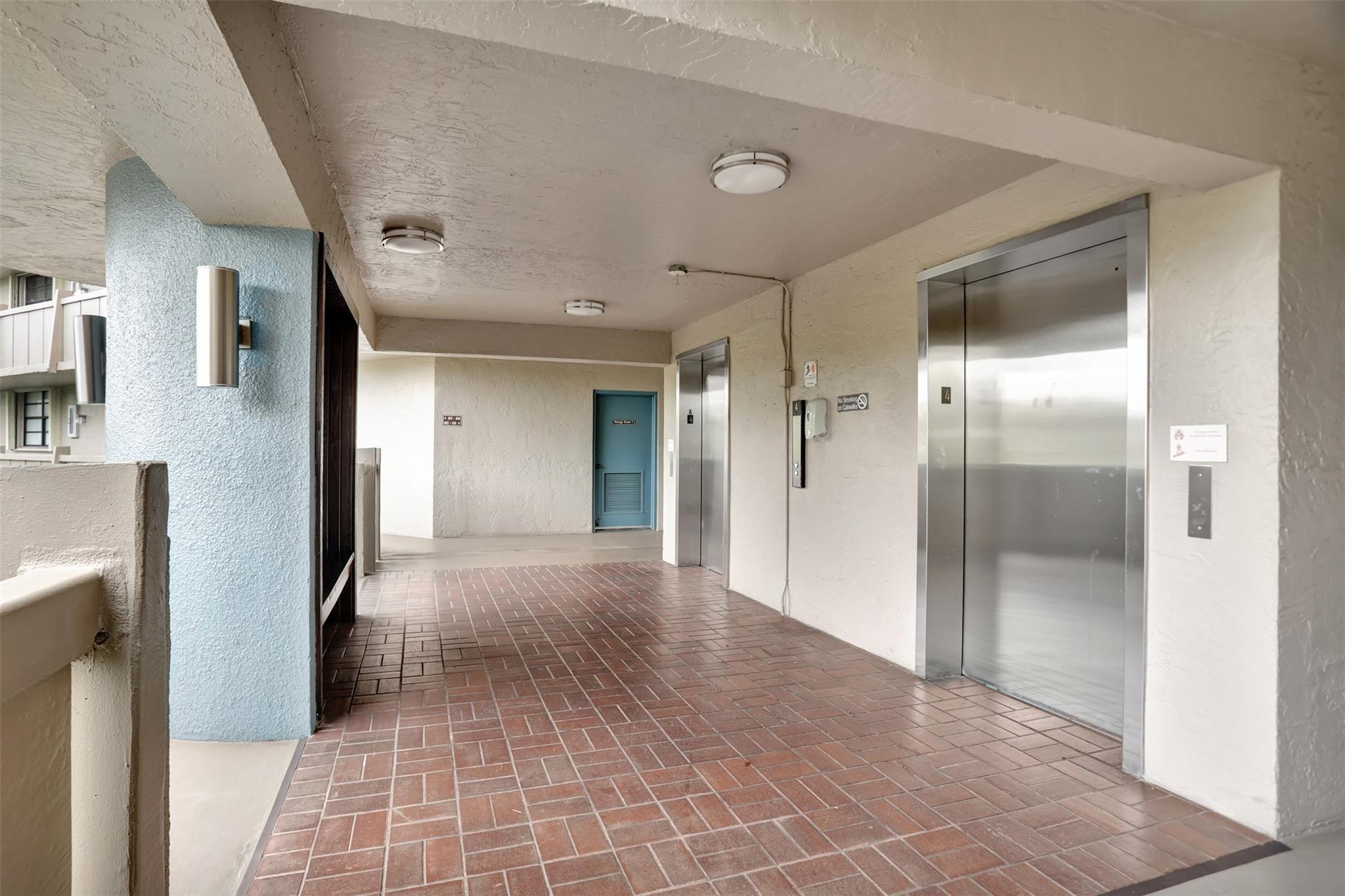Colony Point - Residential