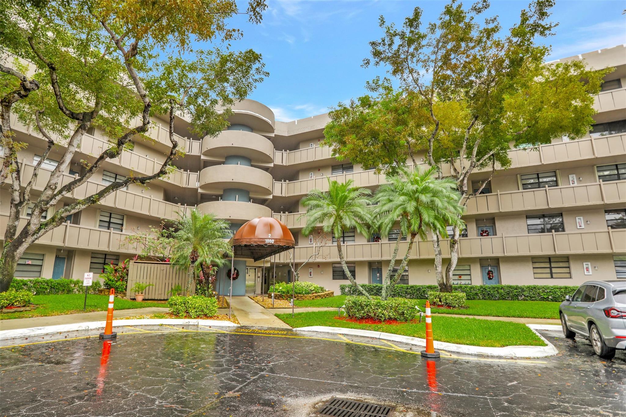 Colony Point - Residential