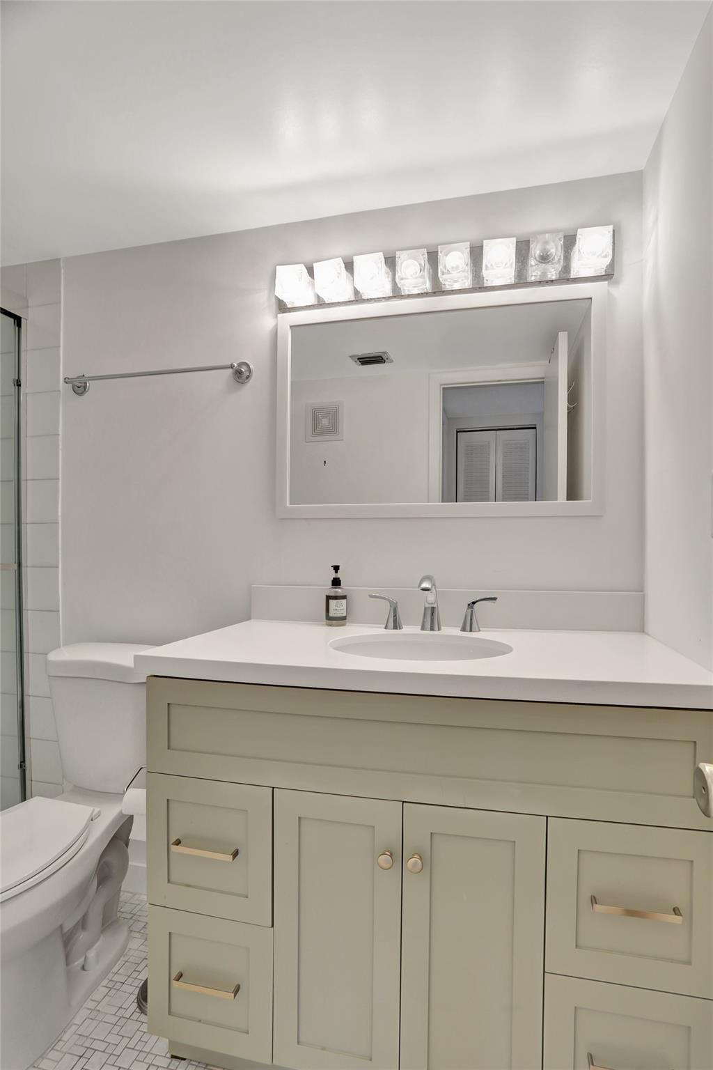 Colony Point - Residential