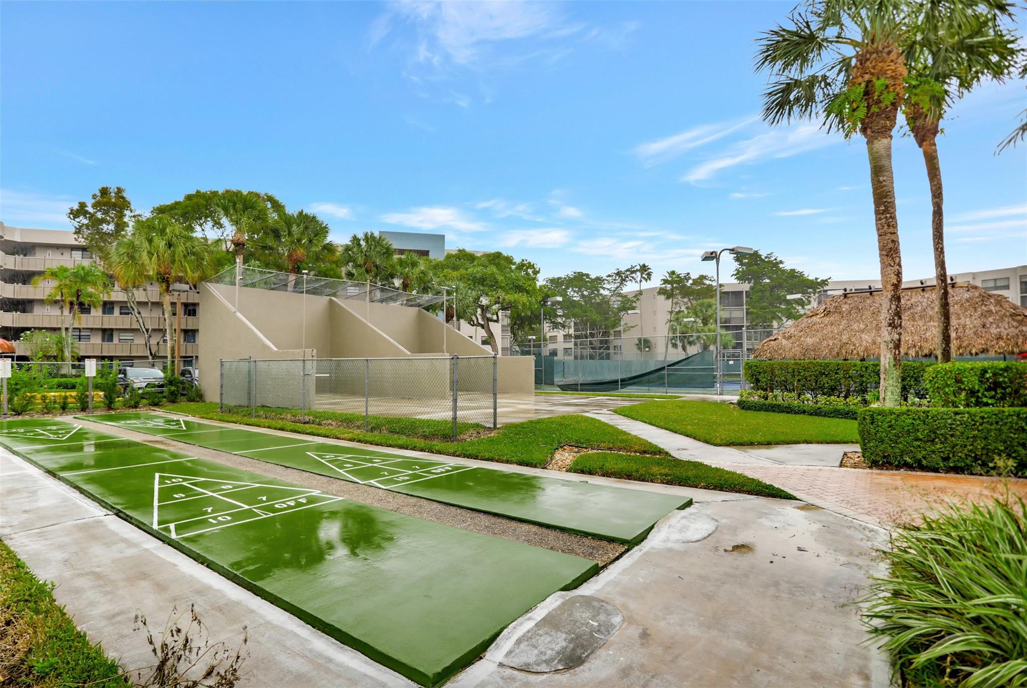 Colony Point - Residential