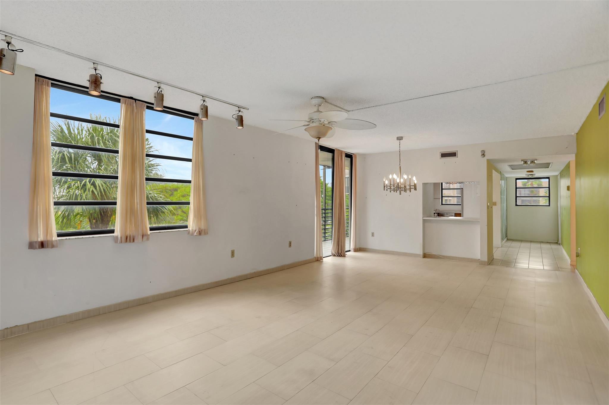 Colony Point - Residential