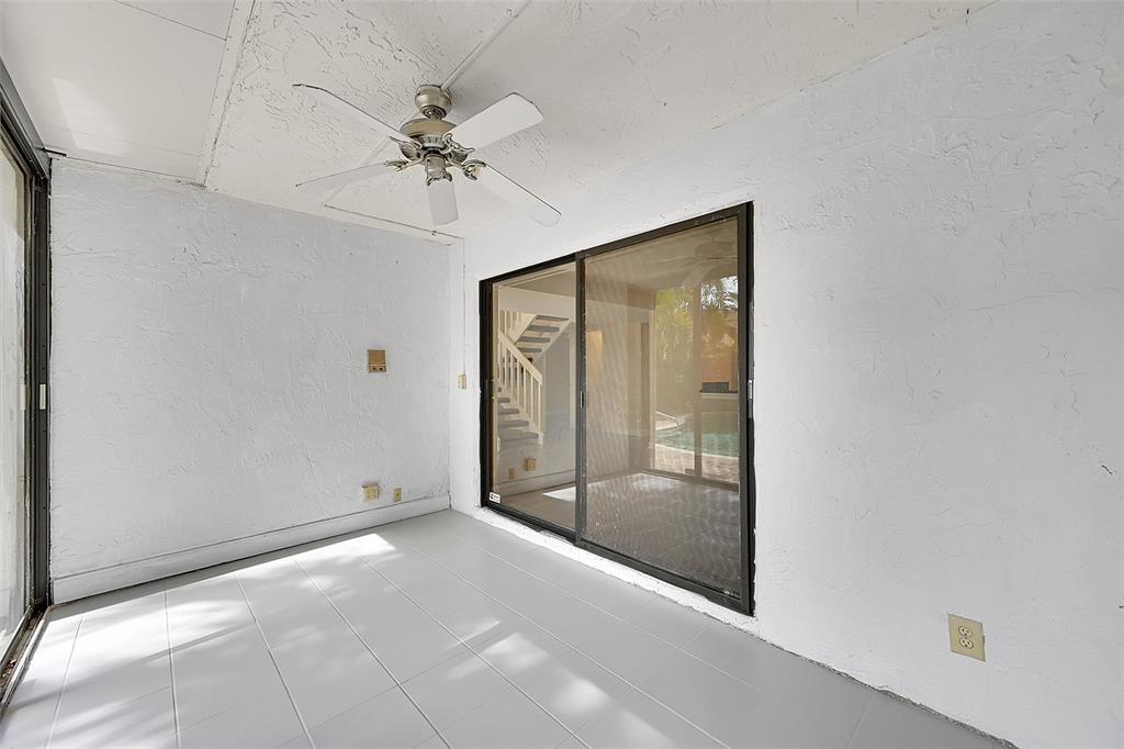 The Woodlands Of Deer Creek - Residential Lease