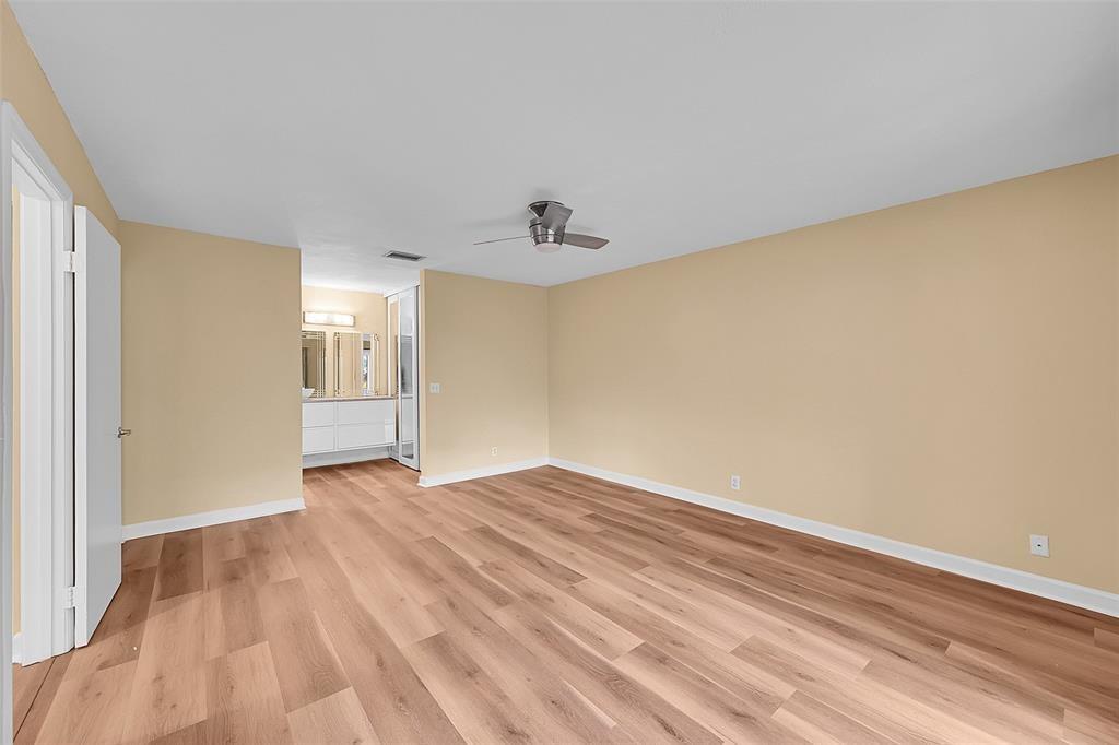 The Woodlands Of Deer Creek - Residential Lease