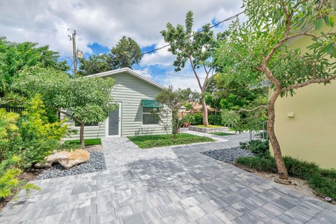 Tiny photo for 216 NE 23RD Avenue, Pompano Beach, FL 33062 (MLS # B26087659)