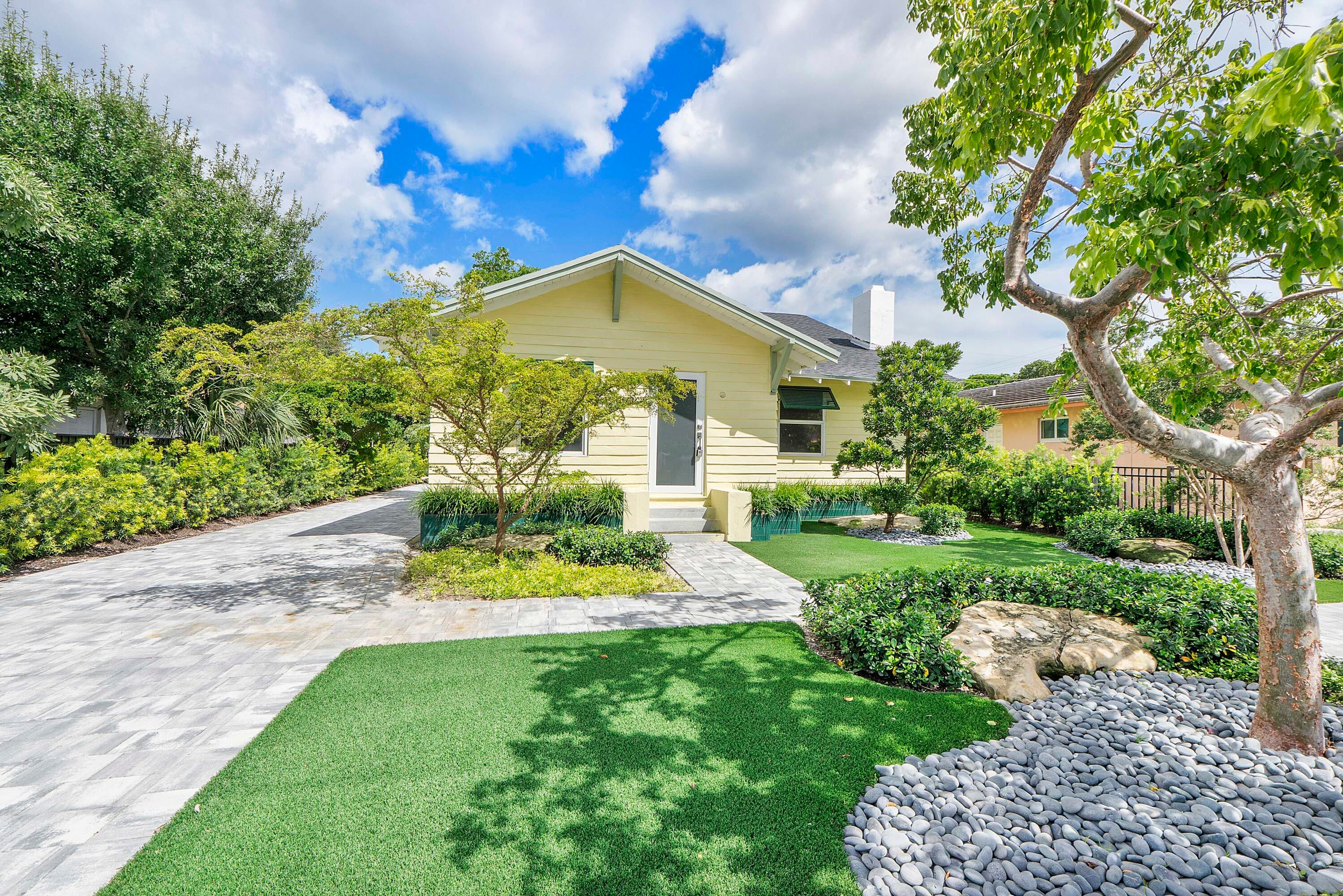 216 NE 23RD Avenue