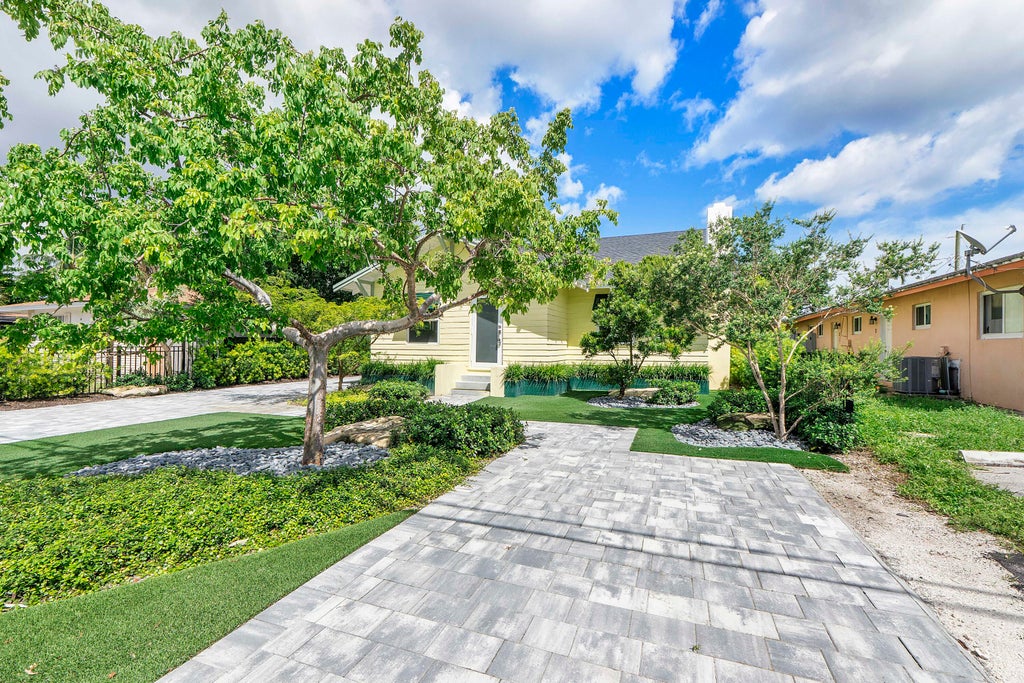 Photo of 216 NE 23RD Avenue, Pompano Beach, FL 33062 (MLS # B26087659)