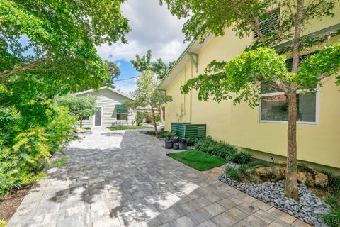 Tiny photo for 216 NE 23RD Avenue, Pompano Beach, FL 33062 (MLS # B26087659)