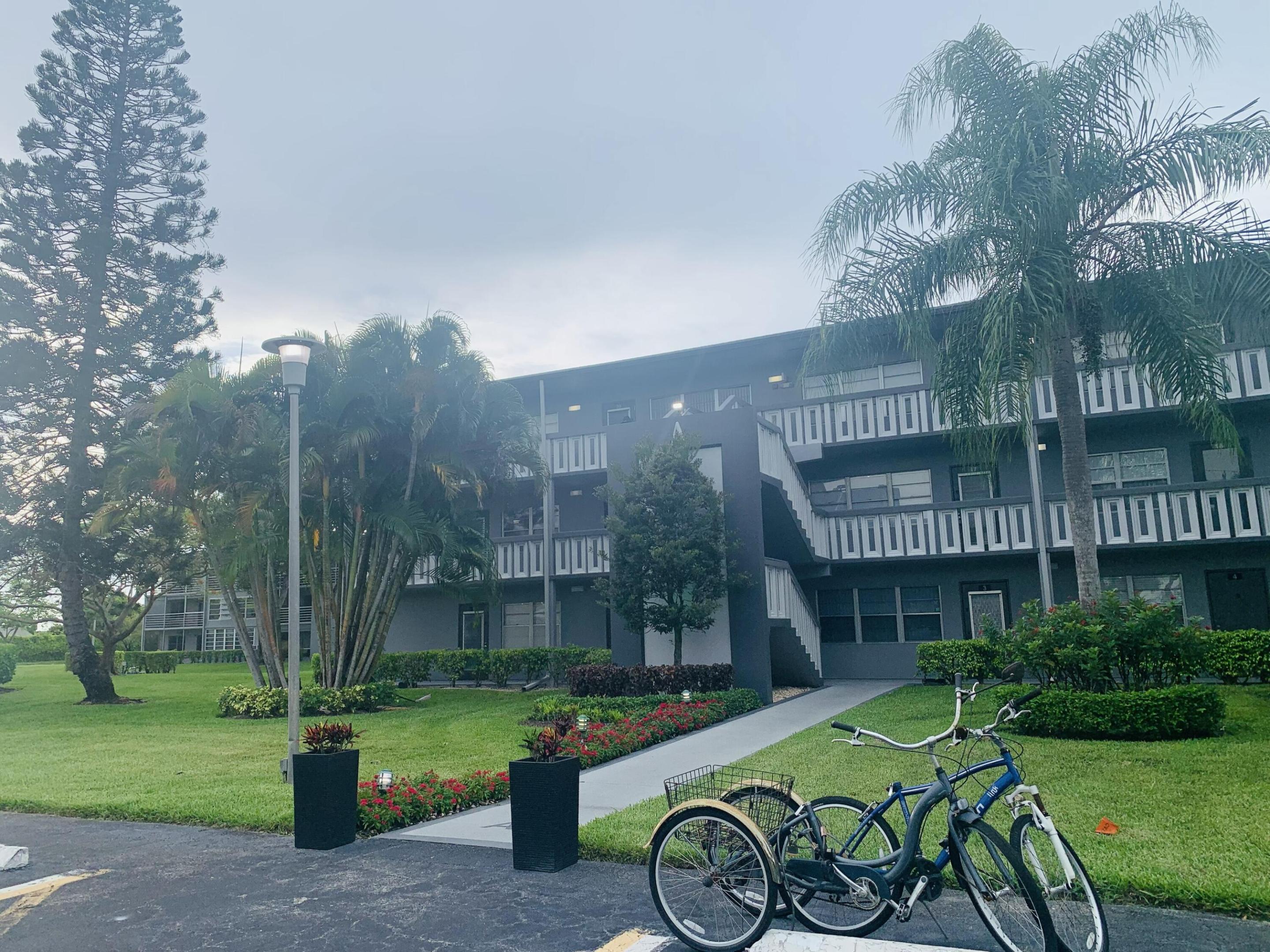 SUFFOLK AT CENTURY VILLAGE CONDO - Residential Lease