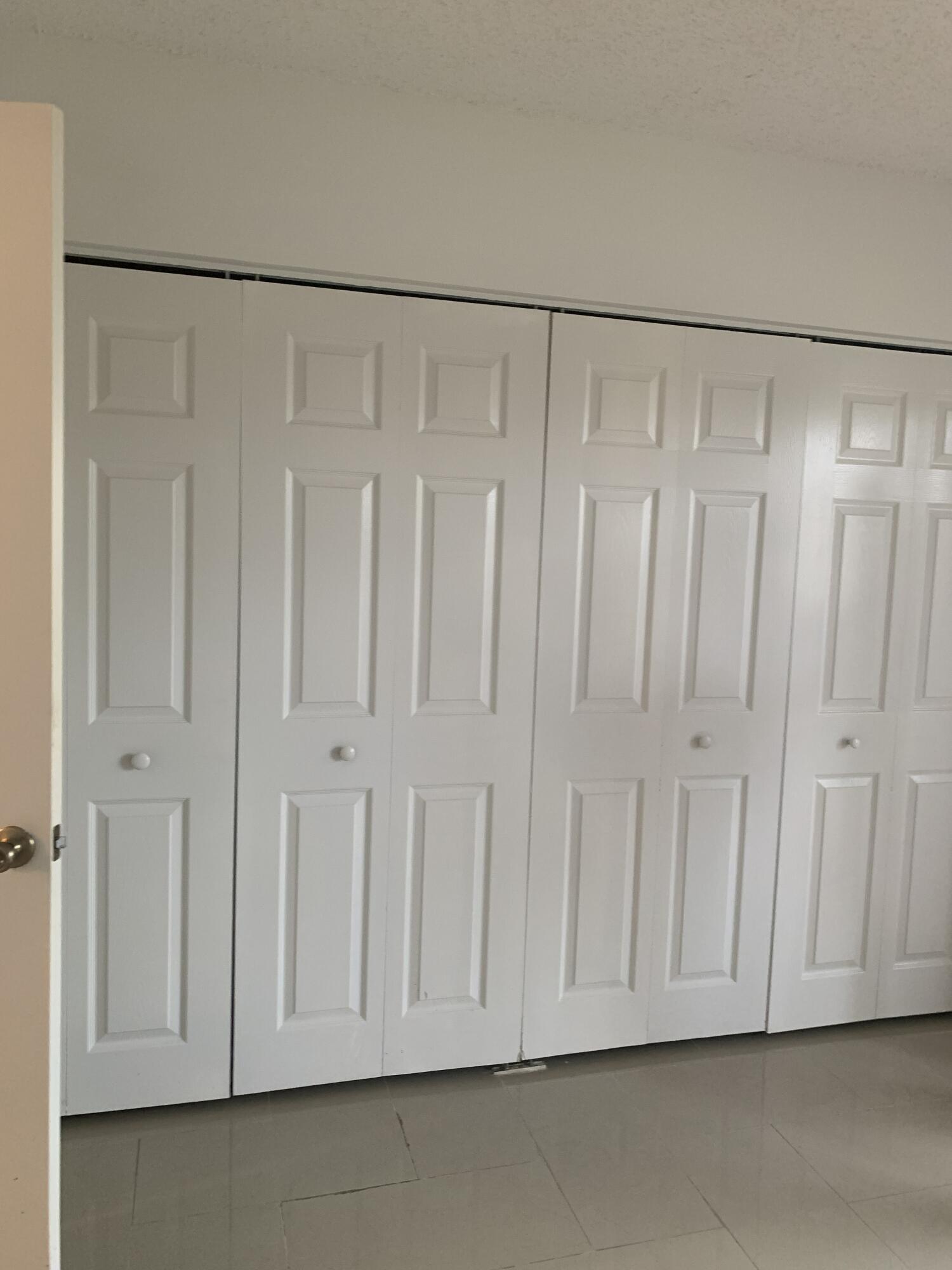 SUFFOLK AT CENTURY VILLAGE CONDO - Residential Lease