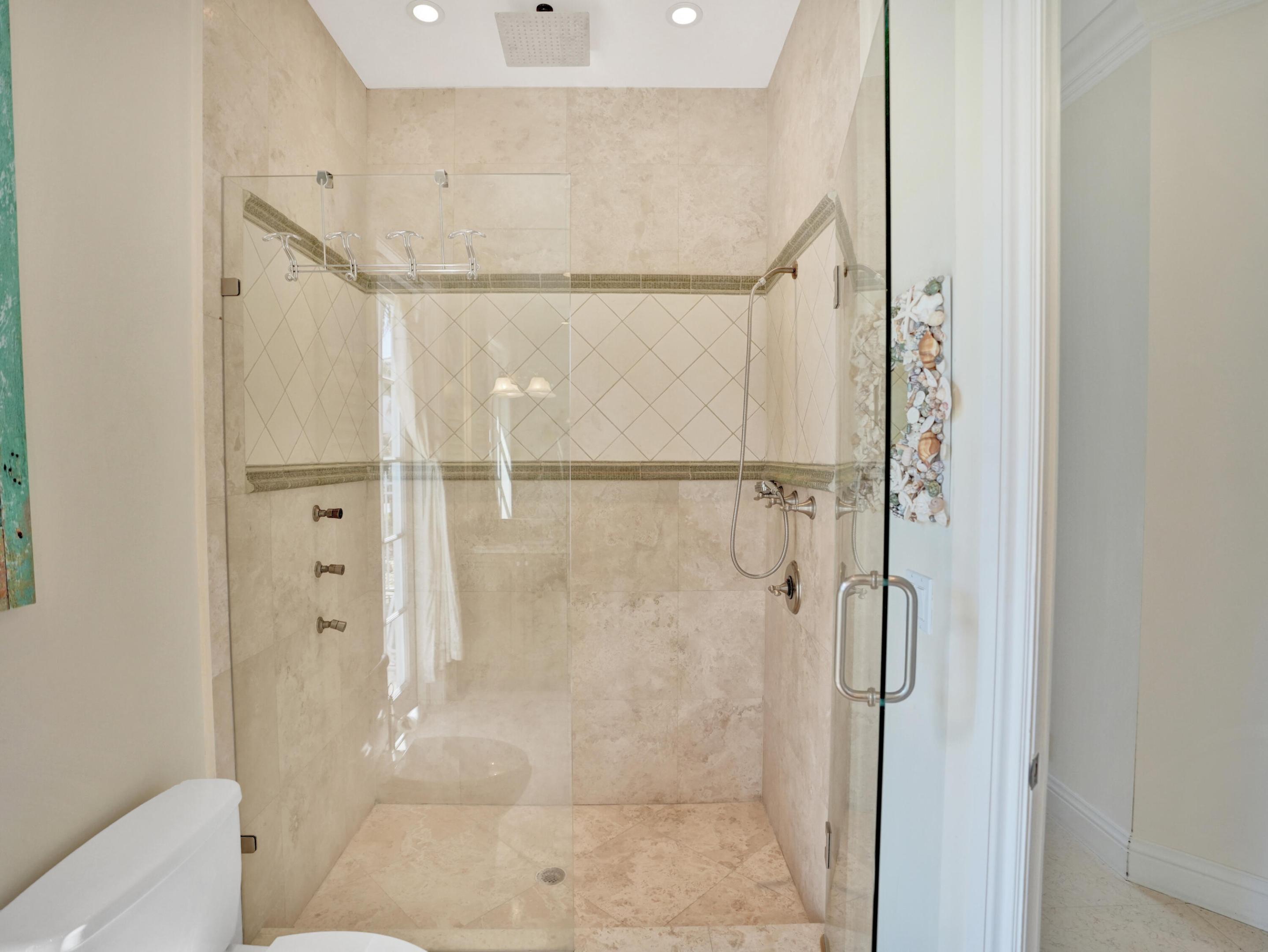 COVE 2ND SEC - Residential