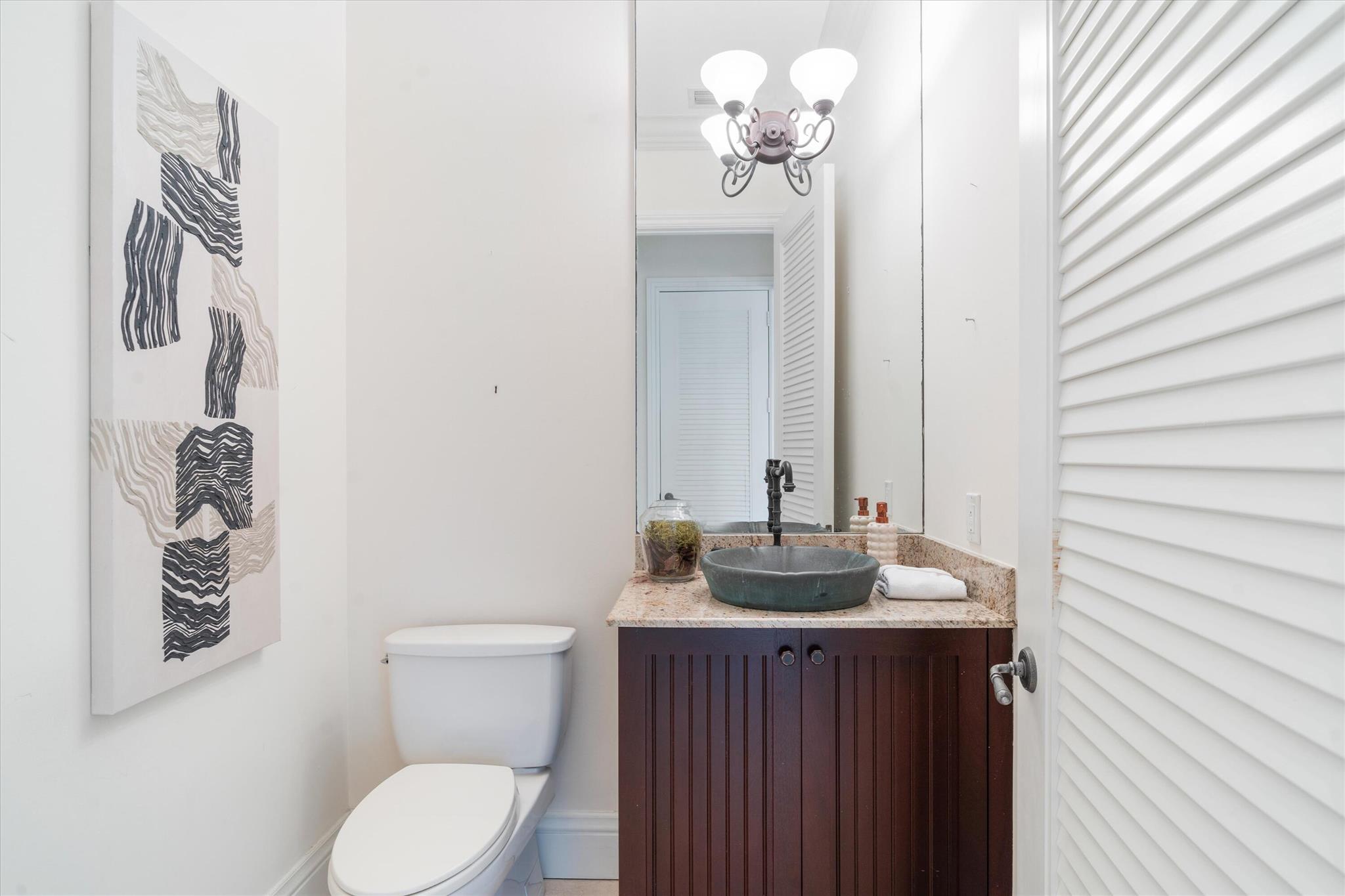 COVE 2ND SEC - Residential