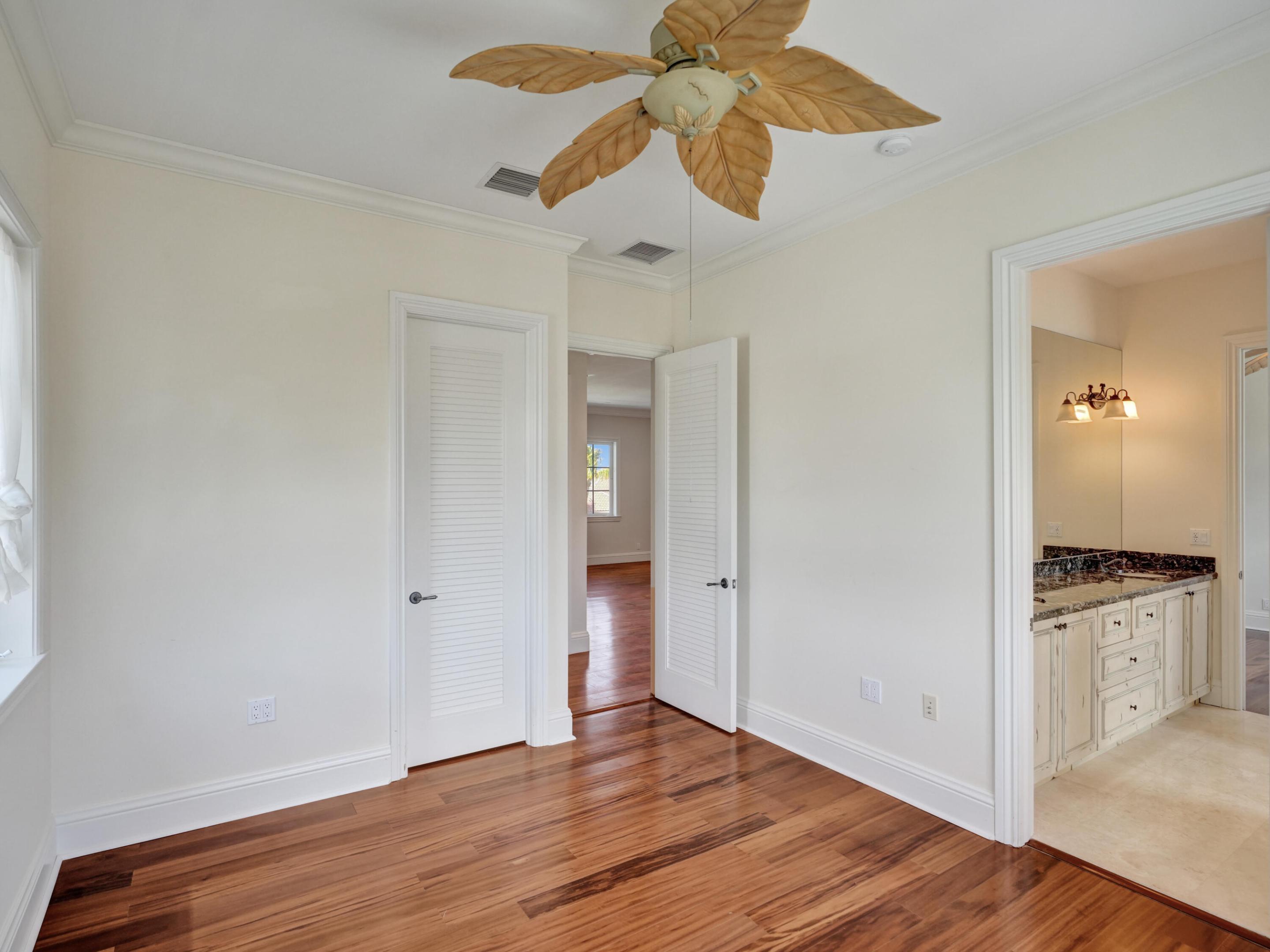 COVE 2ND SEC - Residential