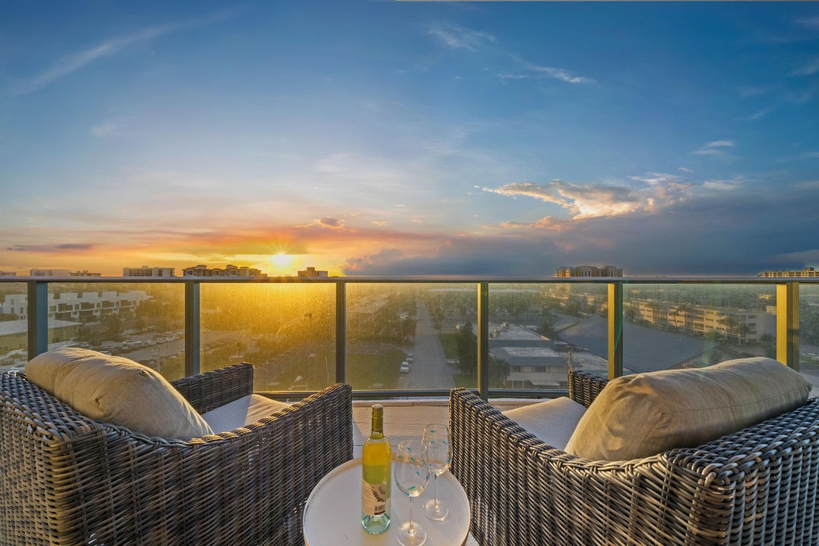 730 N Ocean Boulevard 701