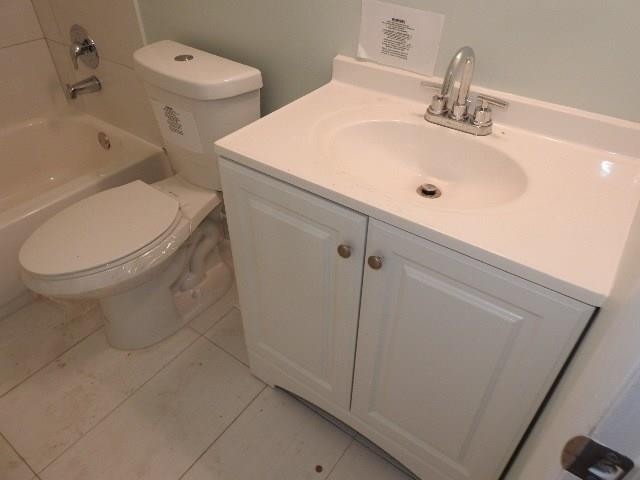 WOODSCAPE TOWNHOMES - Residential