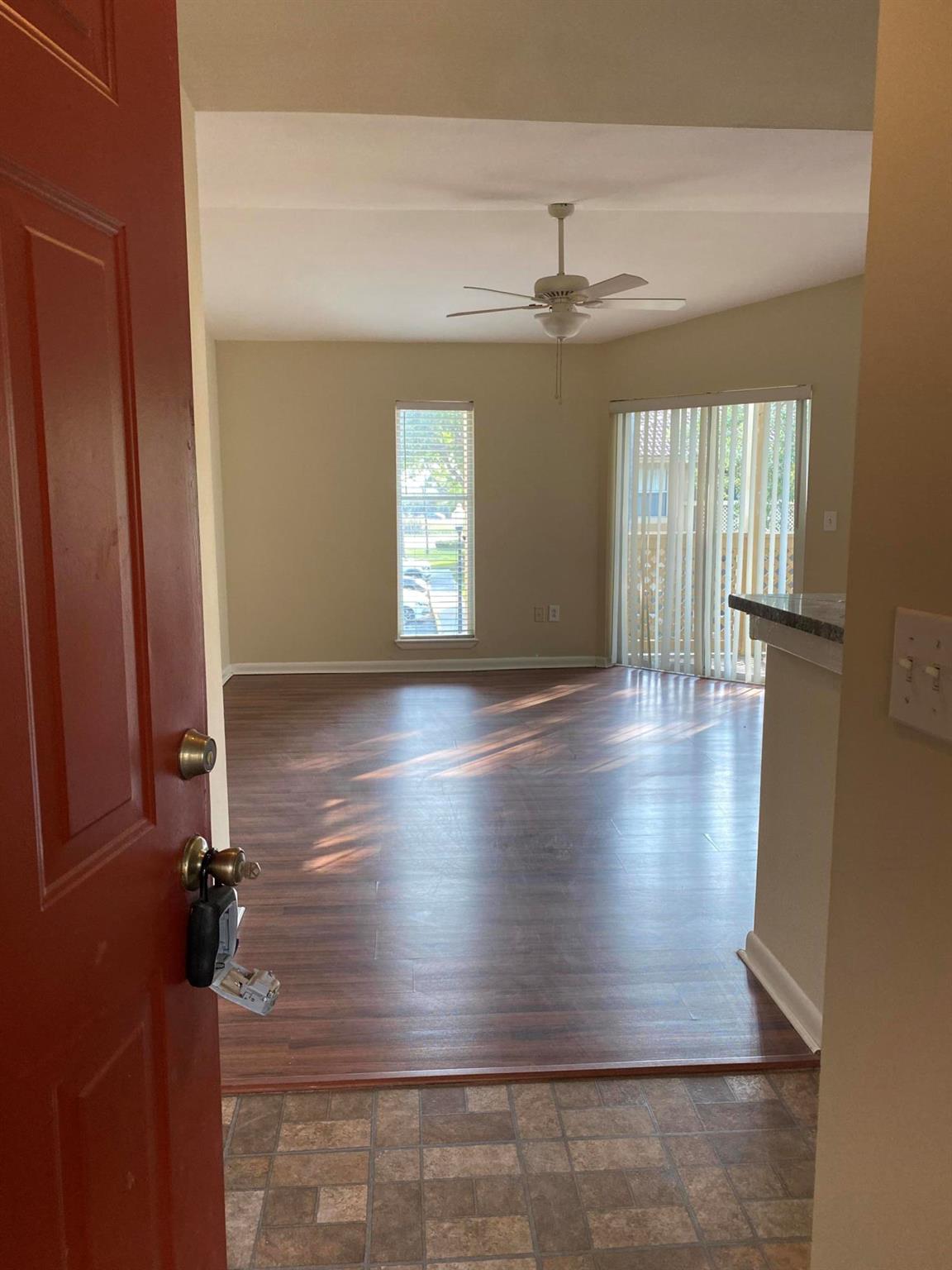 PALM LAKE CONDO - Residential Lease