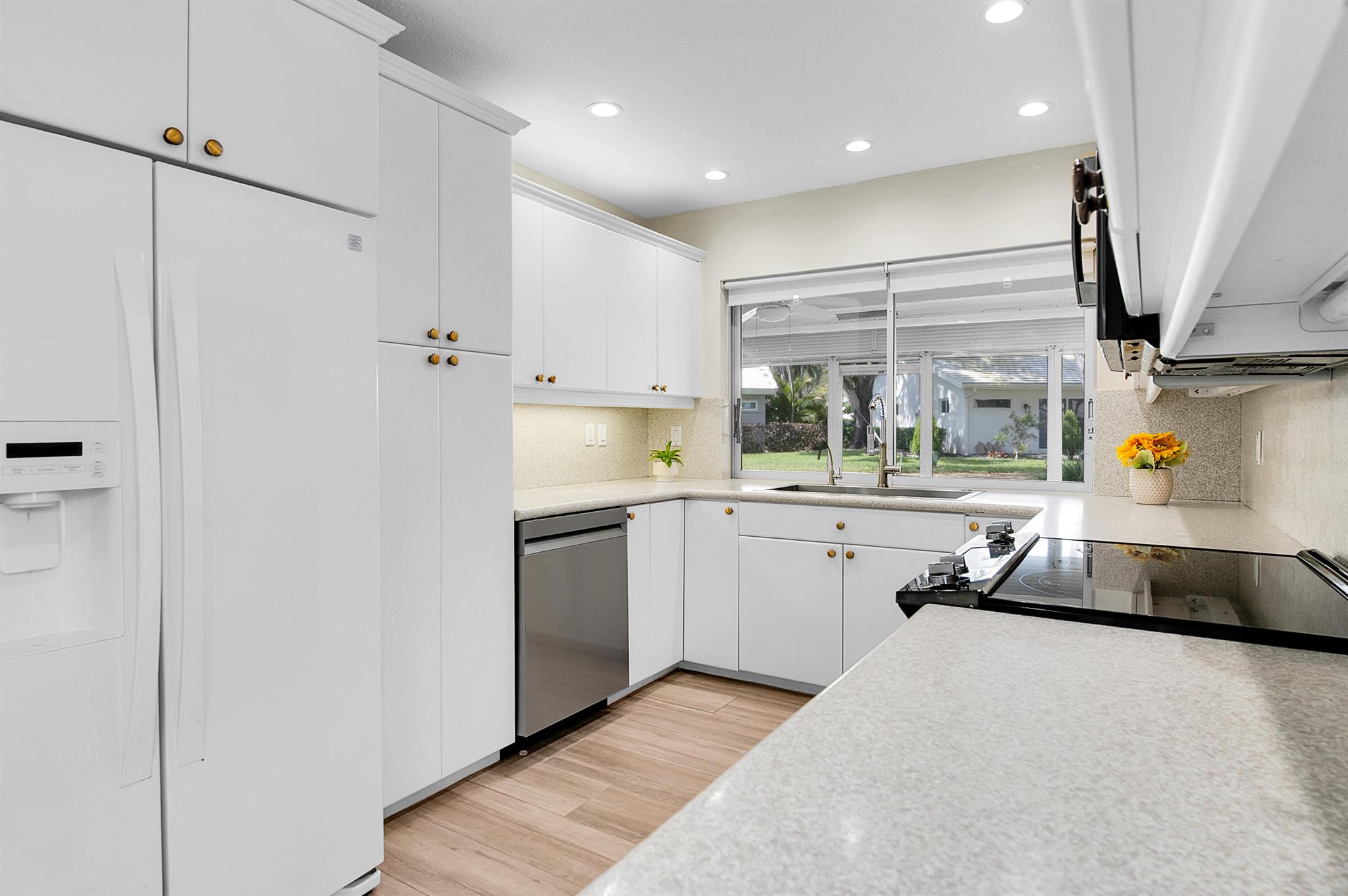 22071 Brentwood Circle