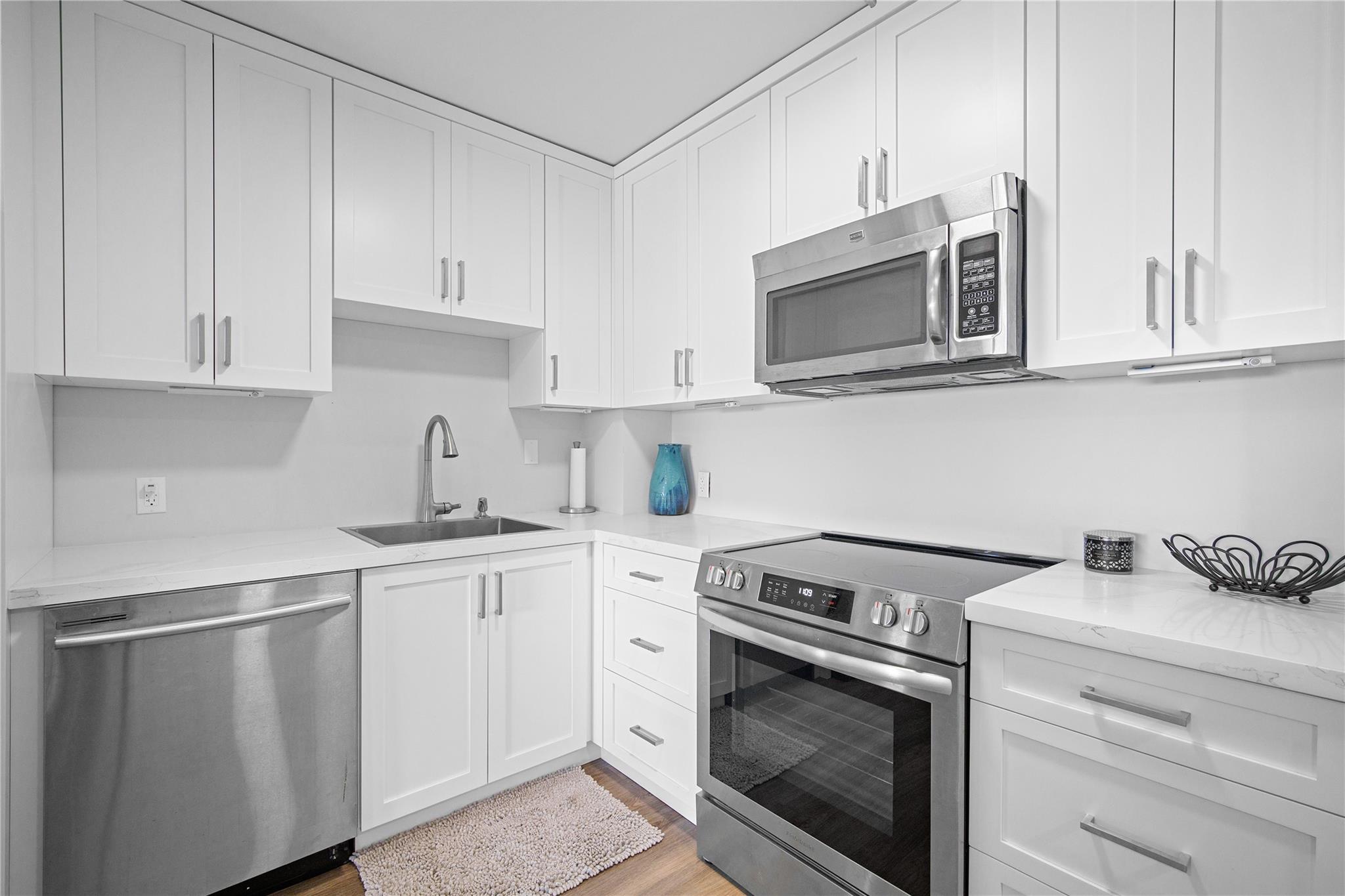 Runaway Bay - Residential