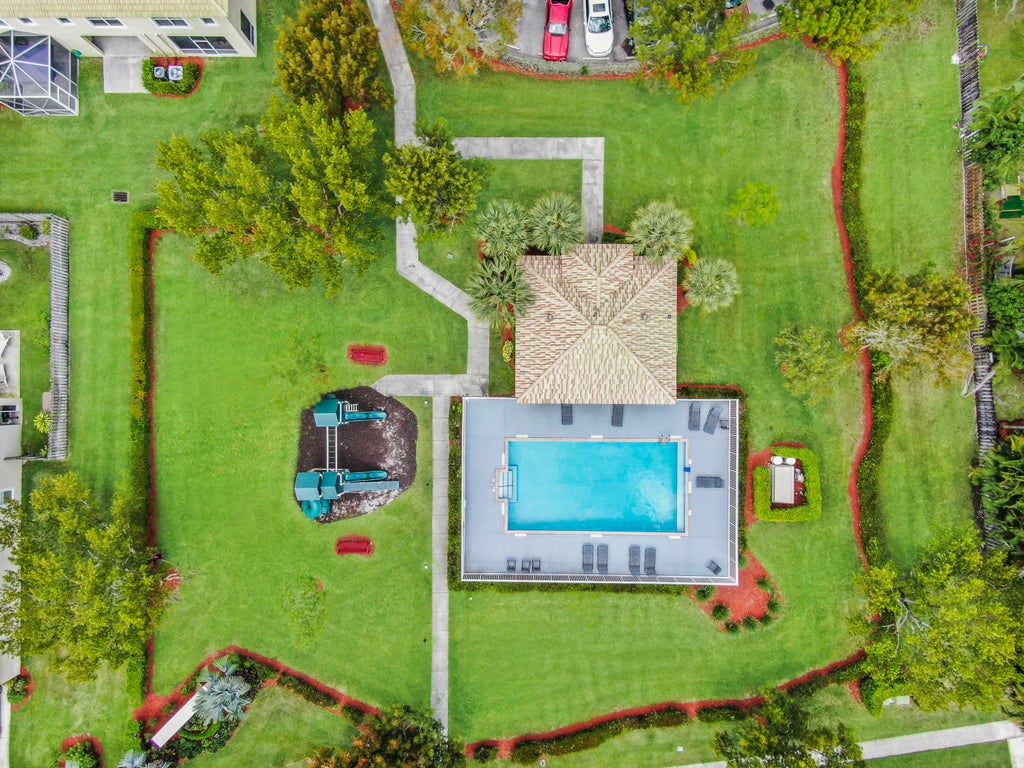 Photo of 9650 Lago Drive, Boynton Beach, FL 33472 (MLS # B26066152)