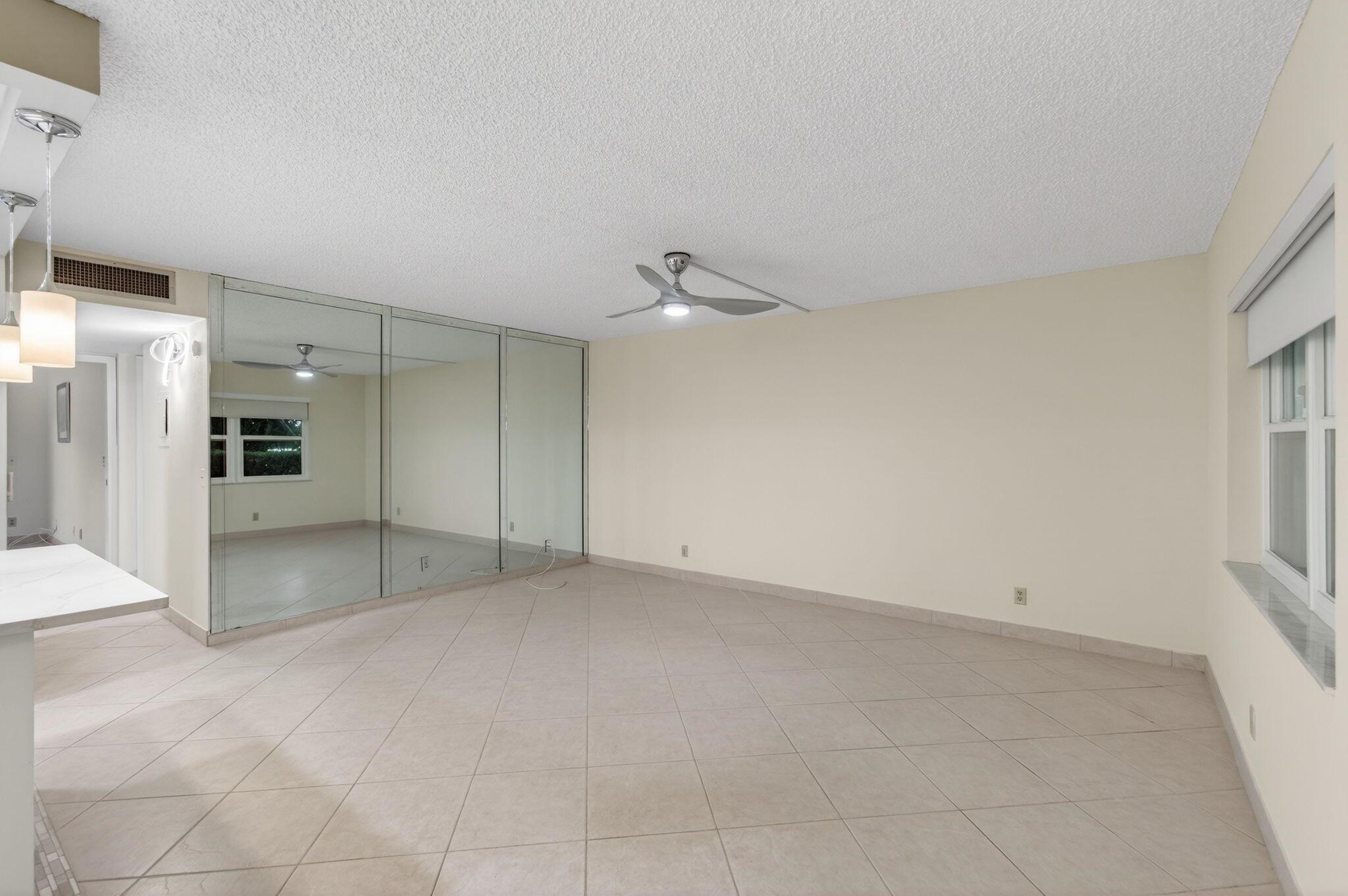 KINGS POINT NORMANDY COND - Residential