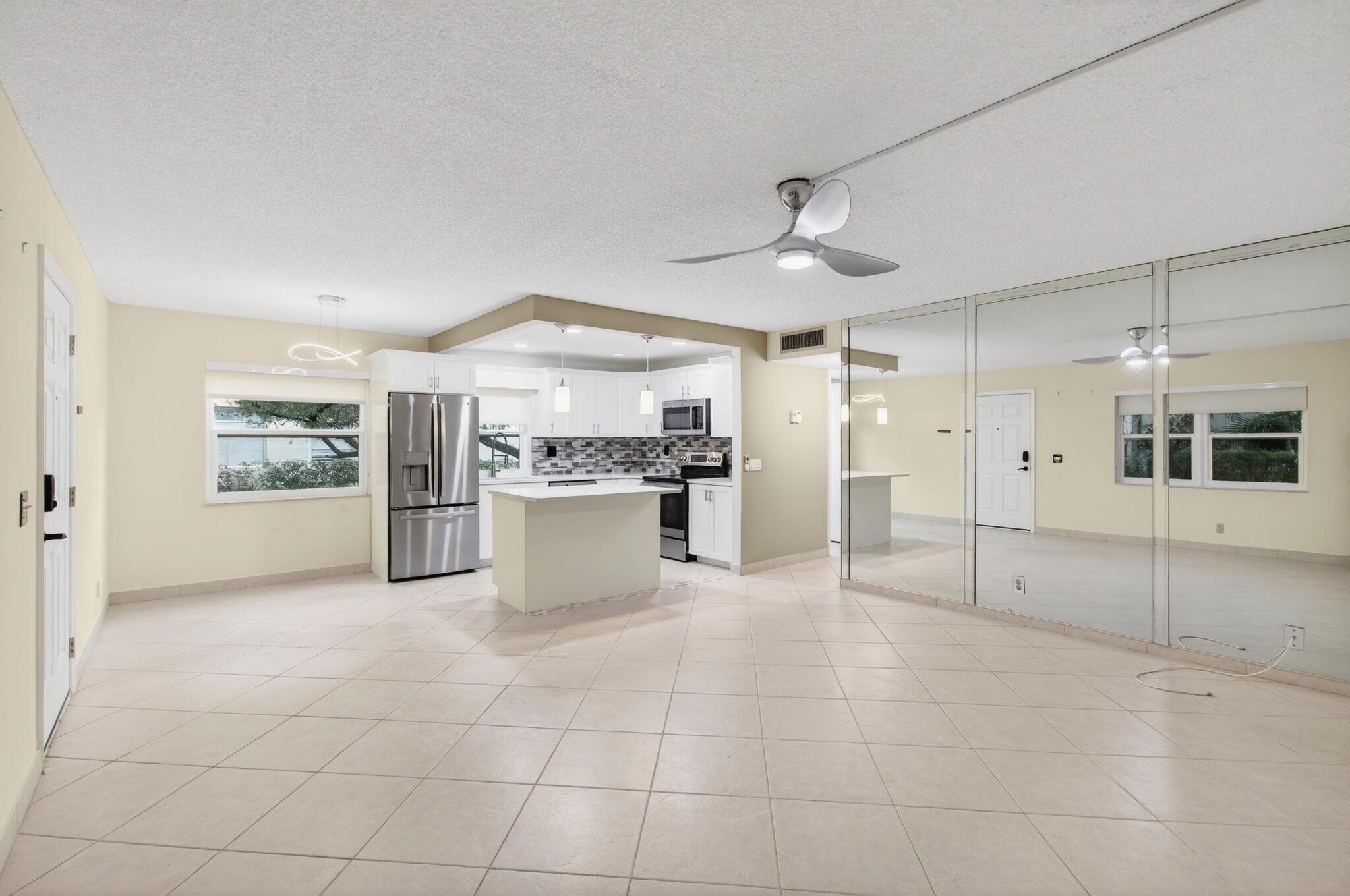 KINGS POINT NORMANDY COND - Residential