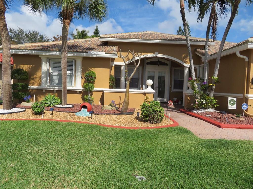 Encantada - Residential