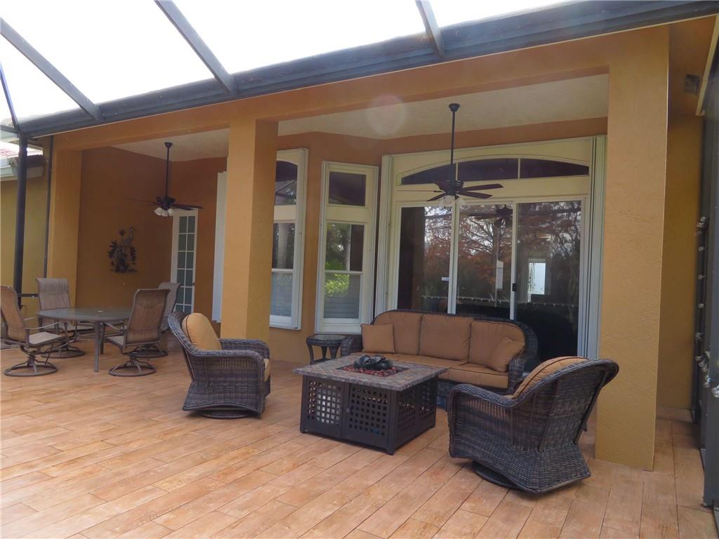 Encantada - Residential