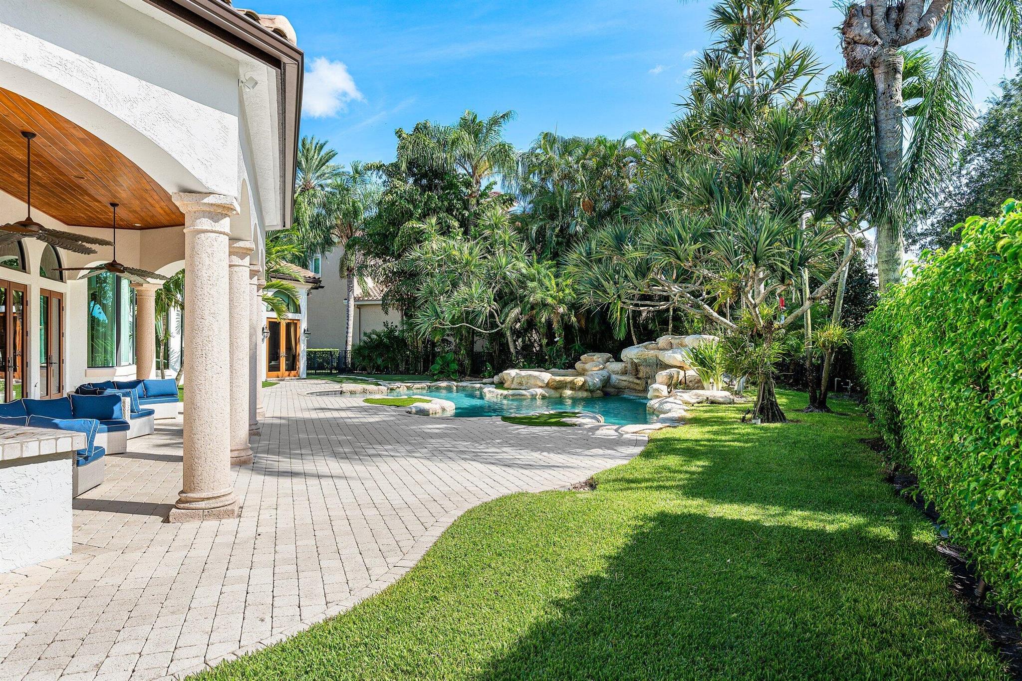 BALLENISLES POD 10 - Residential